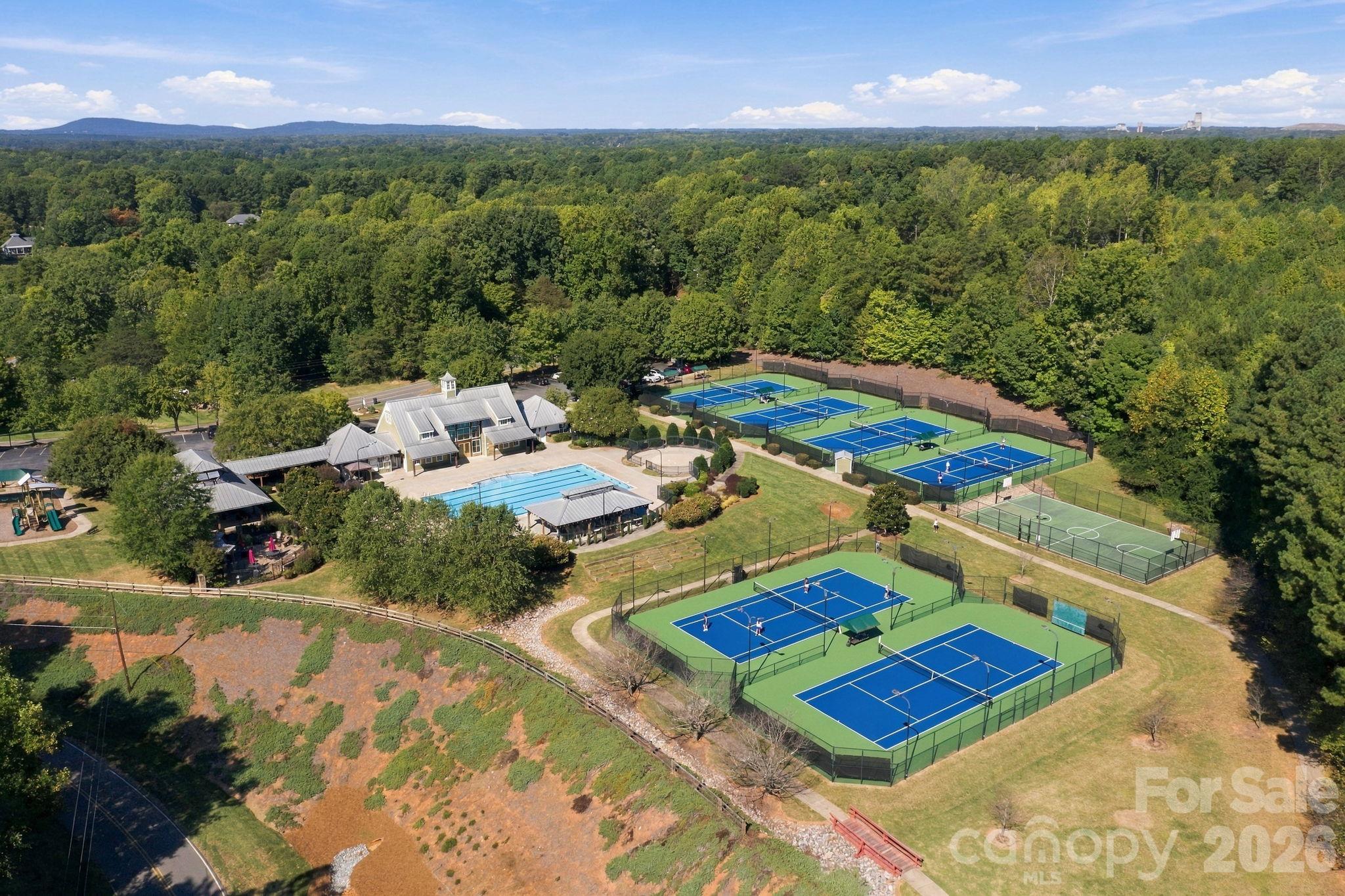 Single Family Residence at 105 Alder Springs Lane, Mooresville, photo 42 of 46