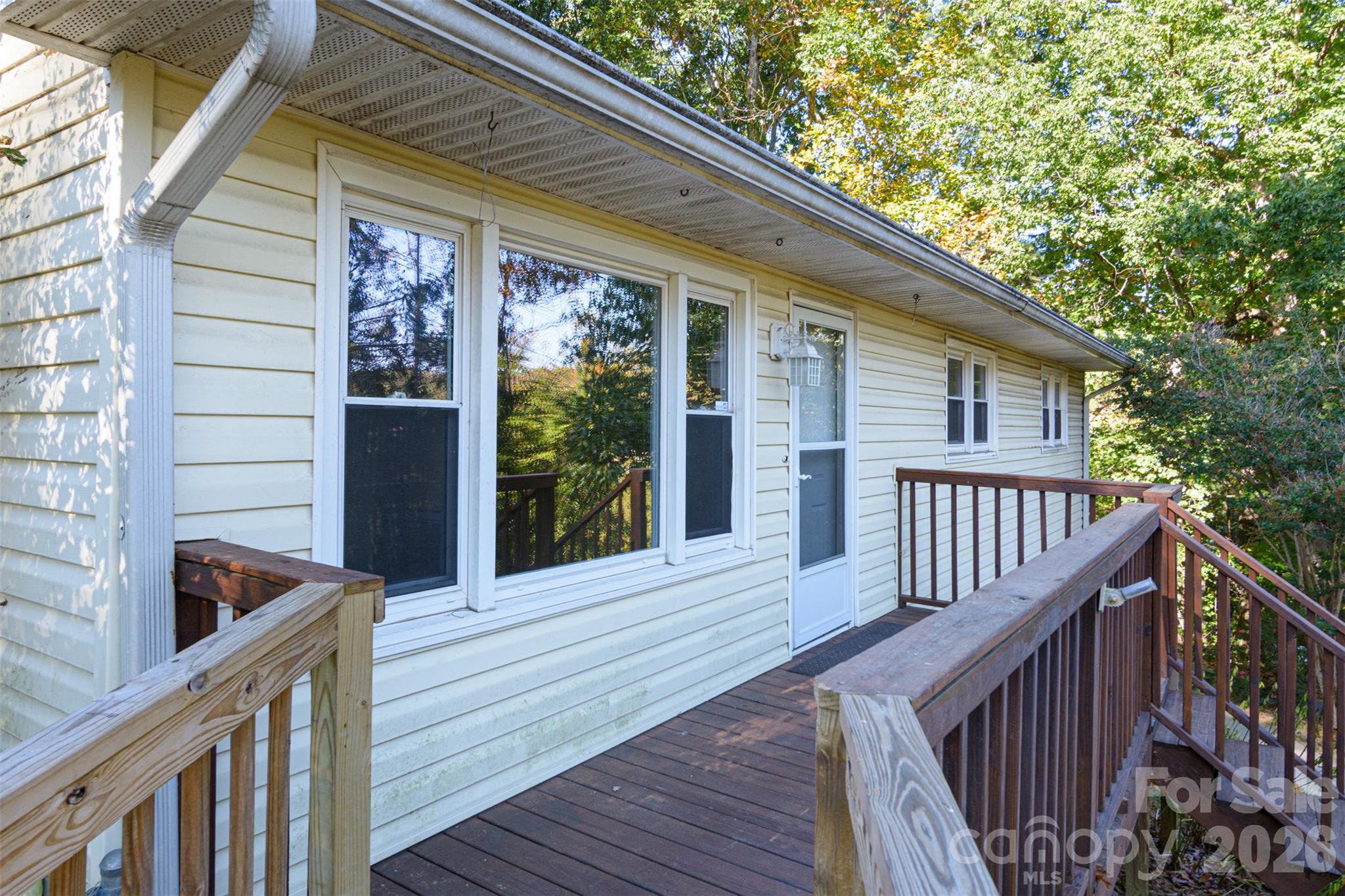 Single Family Residence at 86 Johnston Boulevard, Asheville, photo 4 of 27