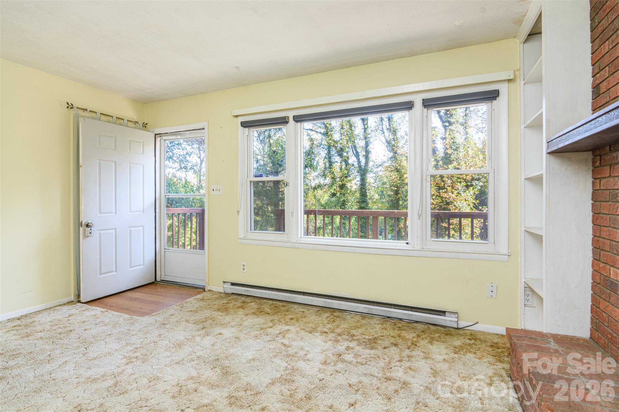 Single Family Residence at 86 Johnston Boulevard, Asheville, photo 5 of 27