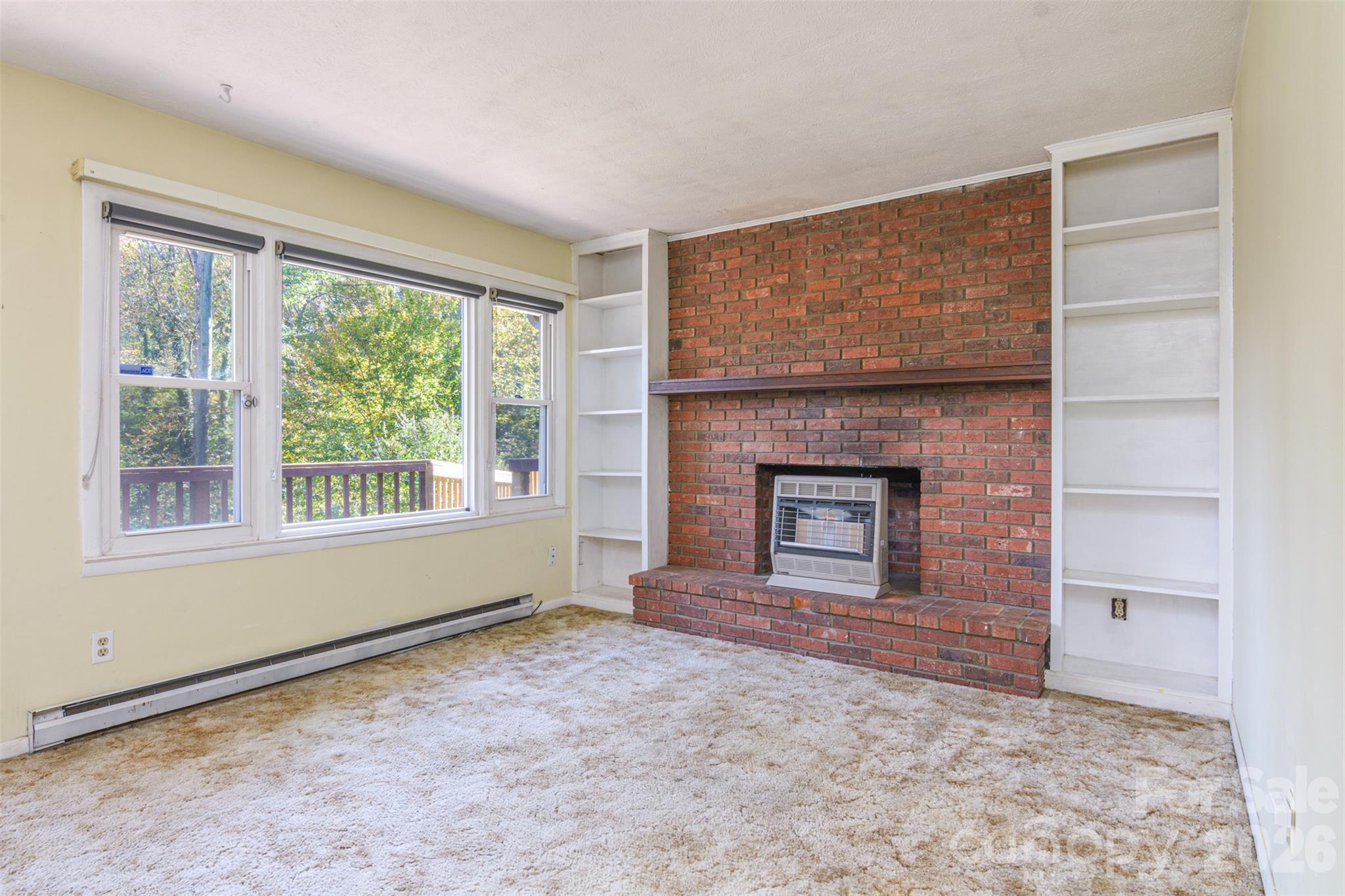 Single Family Residence at 86 Johnston Boulevard, Asheville, photo 6 of 27