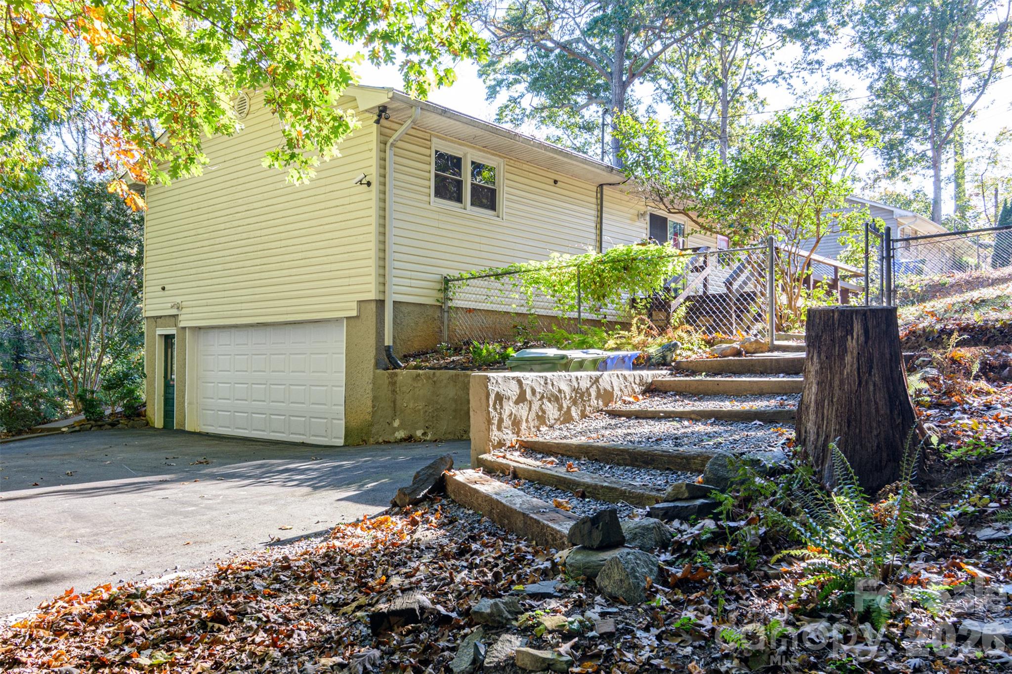 Single Family Residence at 86 Johnston Boulevard, Asheville, photo 23 of 27