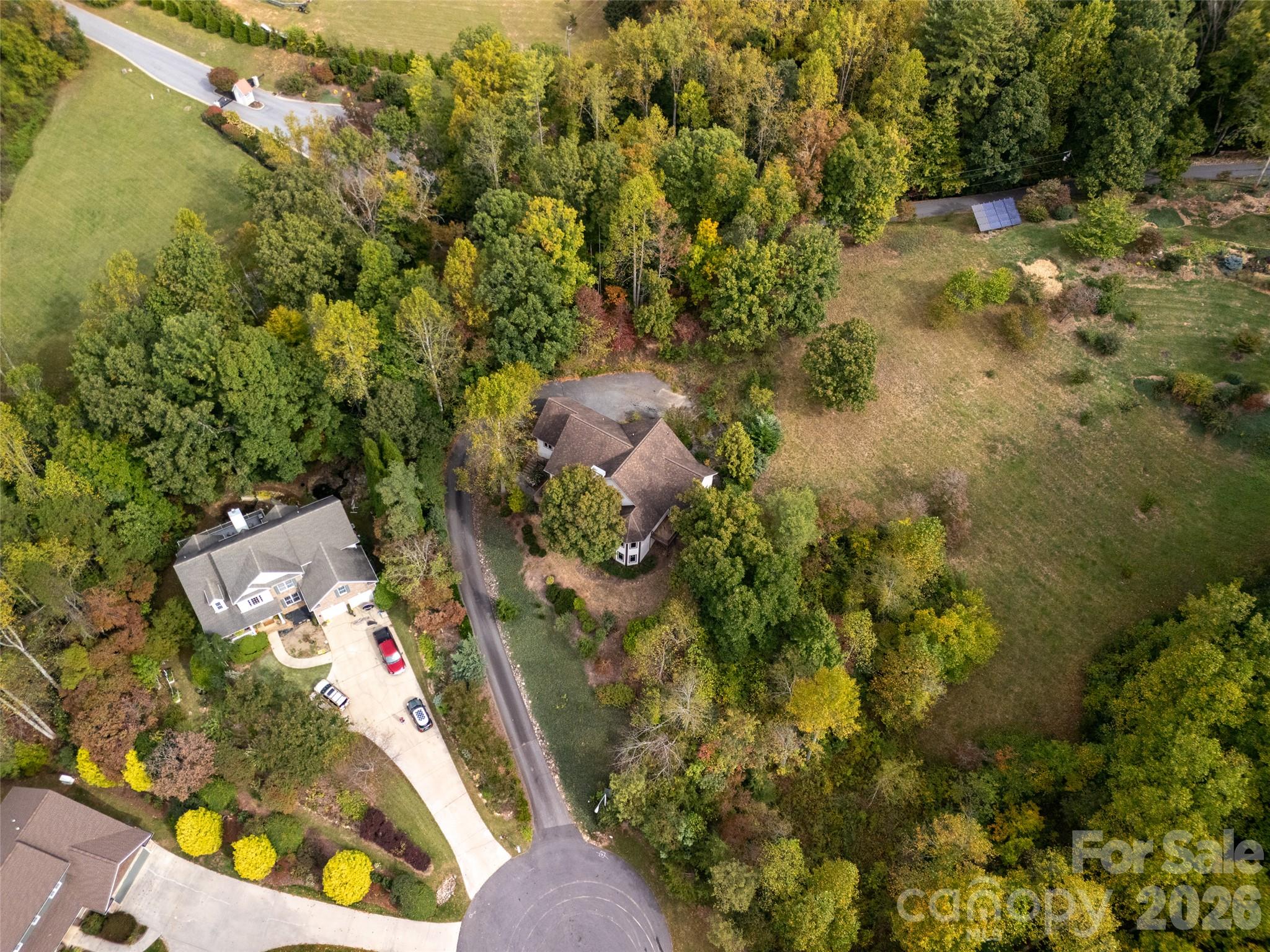 Single Family Residence at 142 Twin Courts Drive, Weaverville, photo 2 of 48