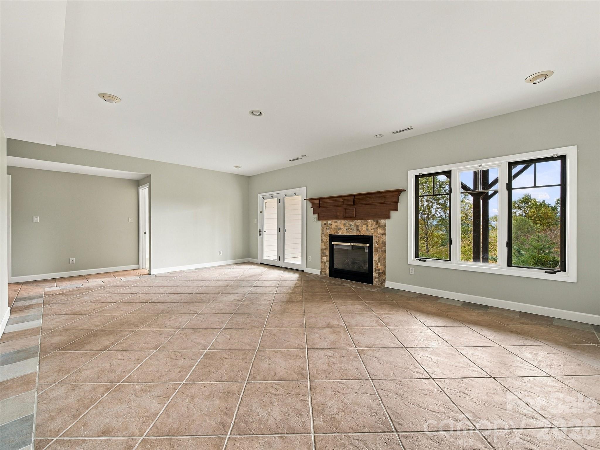 Single Family Residence at 142 Twin Courts Drive, Weaverville, photo 33 of 48