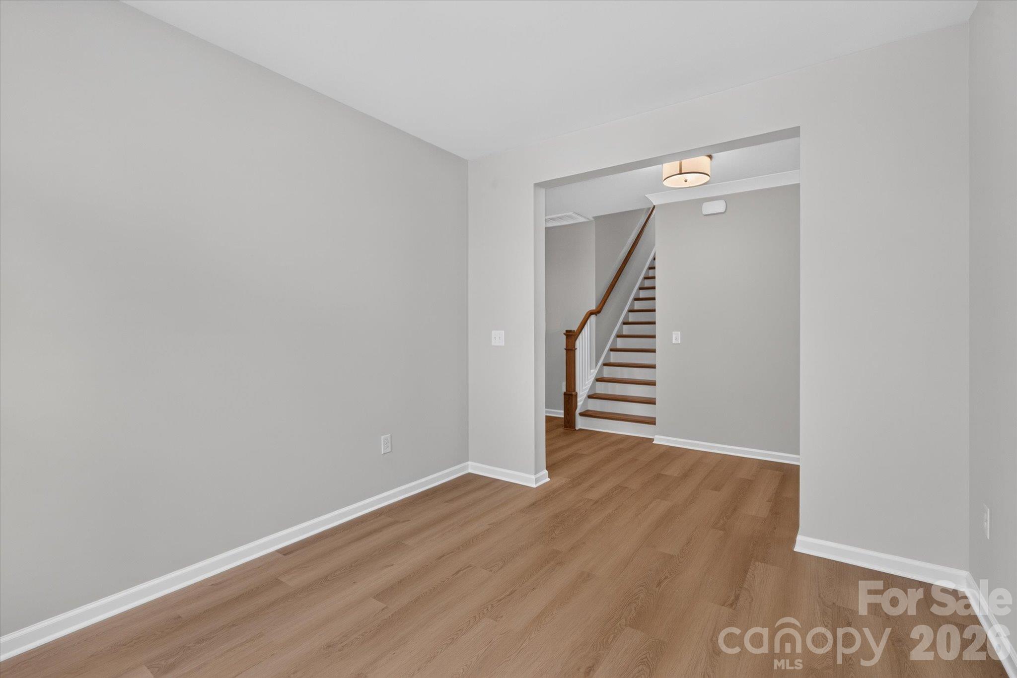 Flex Room - 2022 Sabra Street, Gastonia