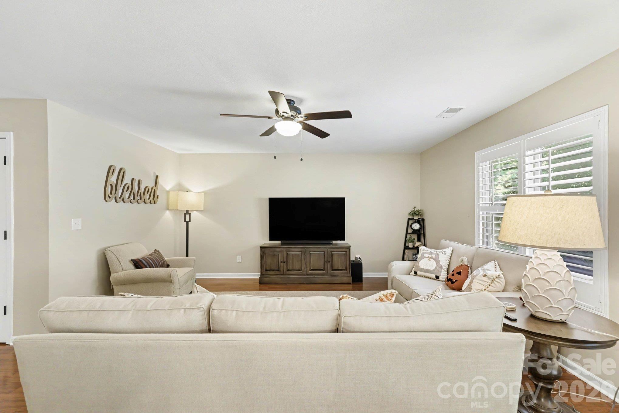 Single Family Residence at 3817 Broadwater Court, Gastonia, photo 8 of 30