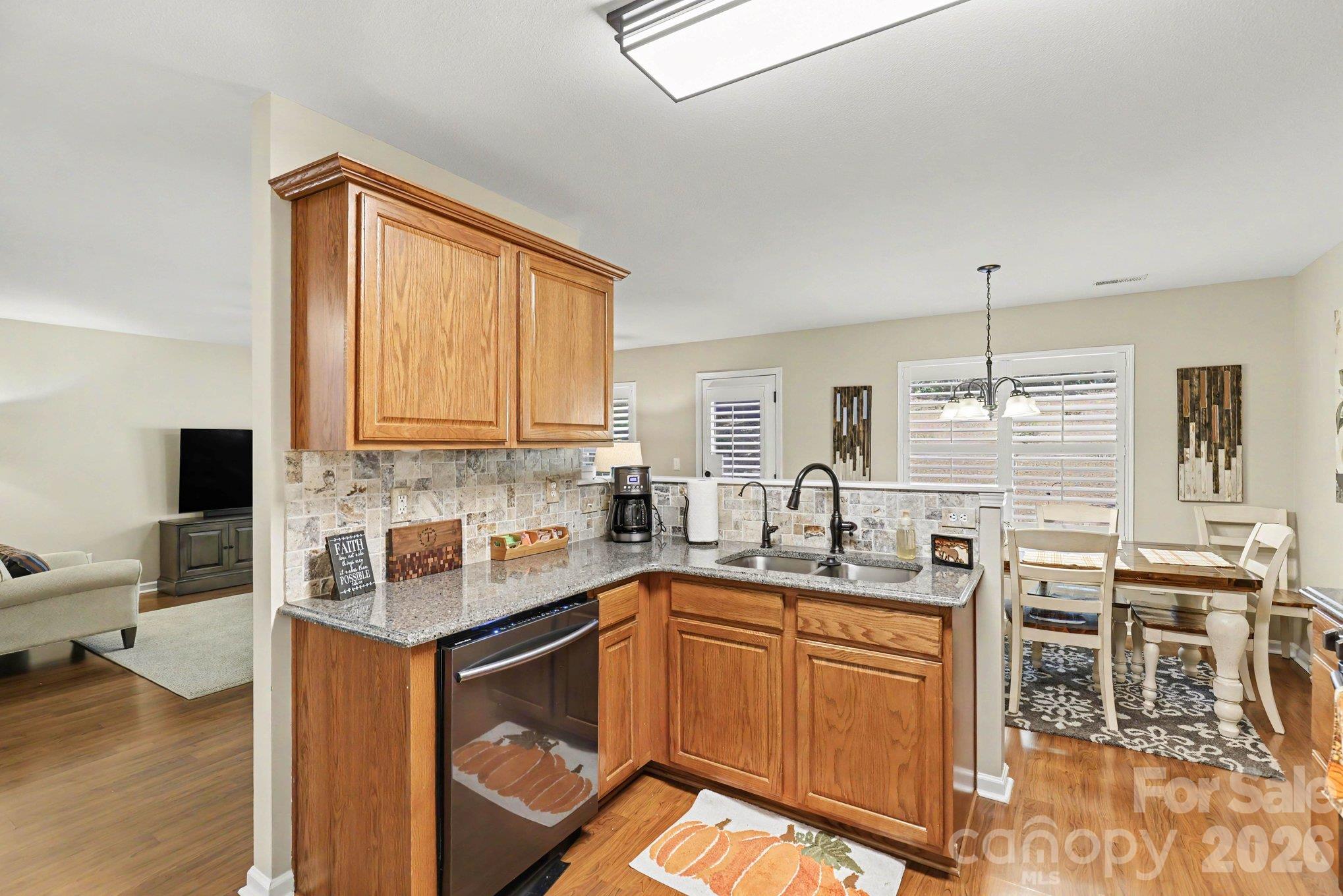 Single Family Residence at 3817 Broadwater Court, Gastonia, photo 10 of 30