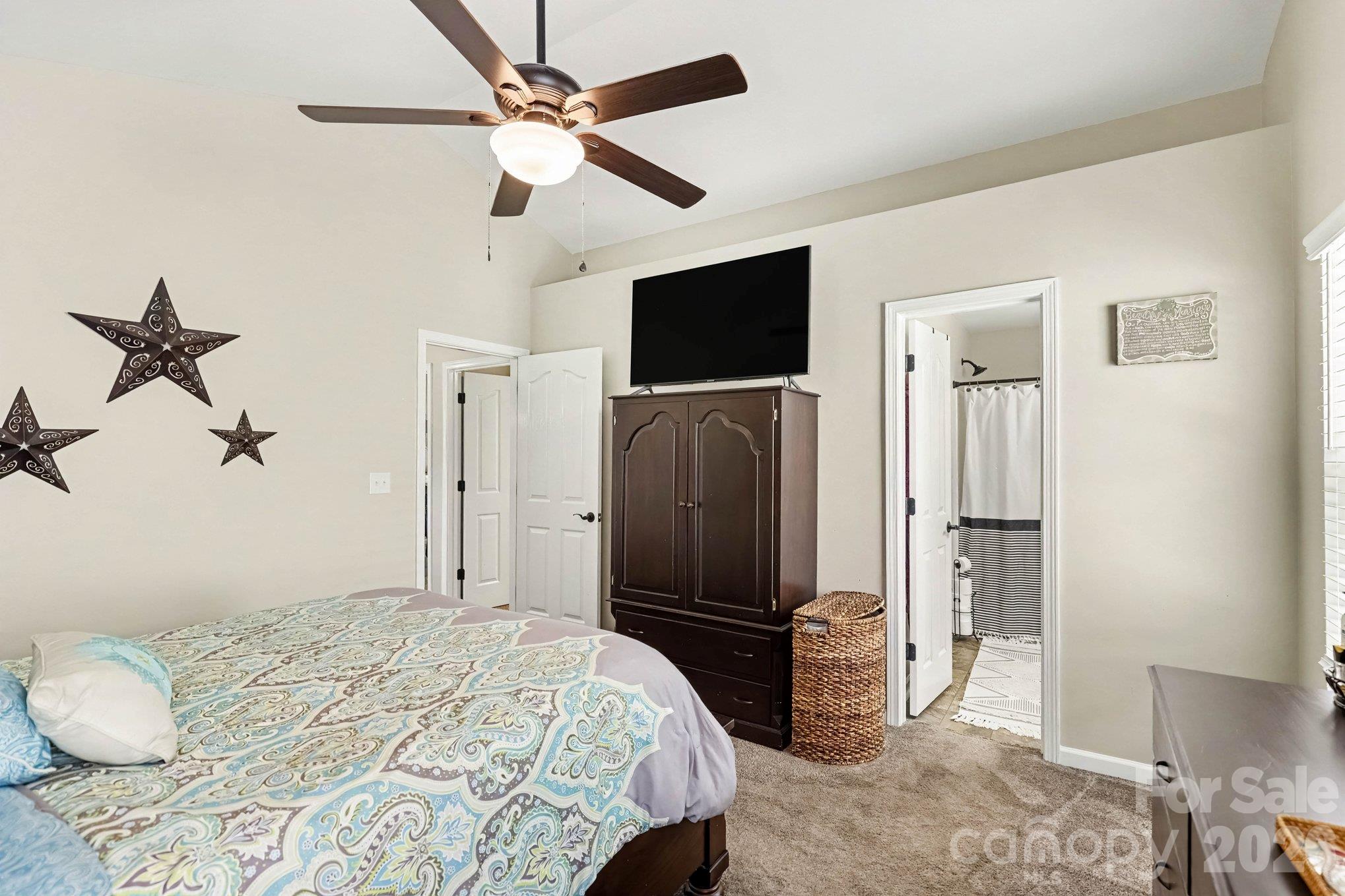 Single Family Residence at 3817 Broadwater Court, Gastonia, photo 16 of 30
