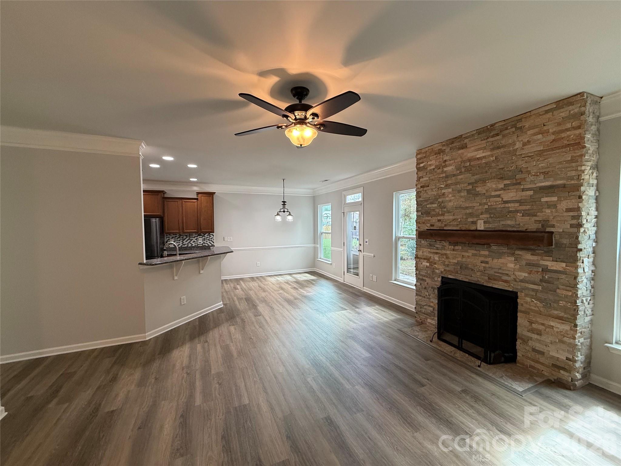 Single Family Residence at 4014 Northerly Island Court, Gastonia, photo 8 of 36