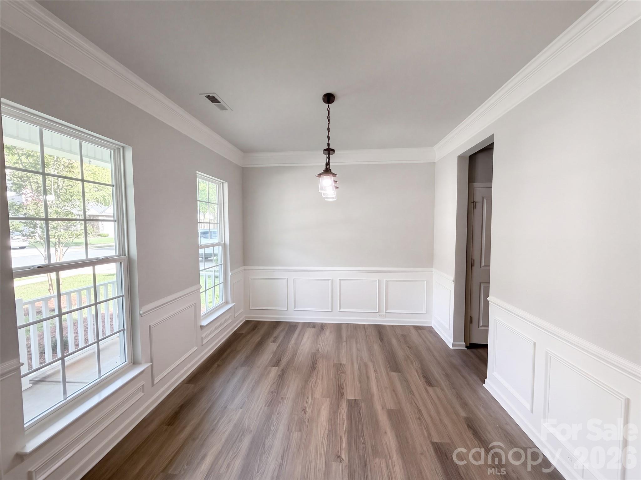 Single Family Residence at 4014 Northerly Island Court, Gastonia, photo 10 of 36