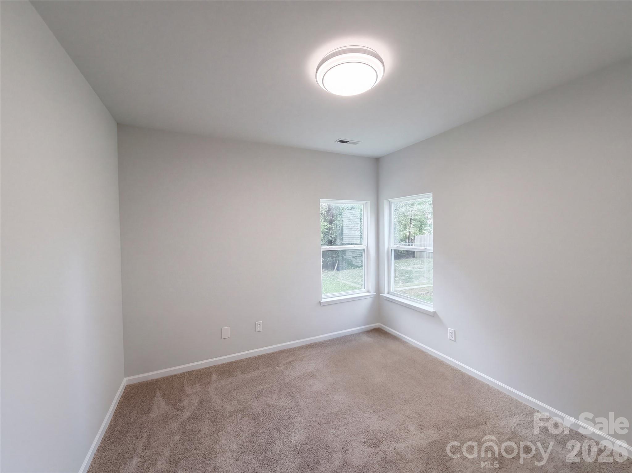 Single Family Residence at 4014 Northerly Island Court, Gastonia, photo 12 of 36