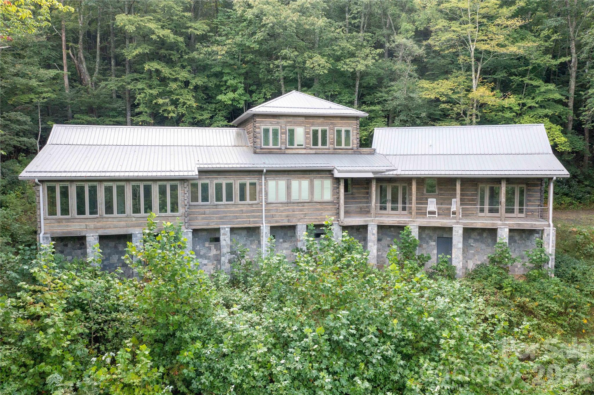 2099 South Toe River Road