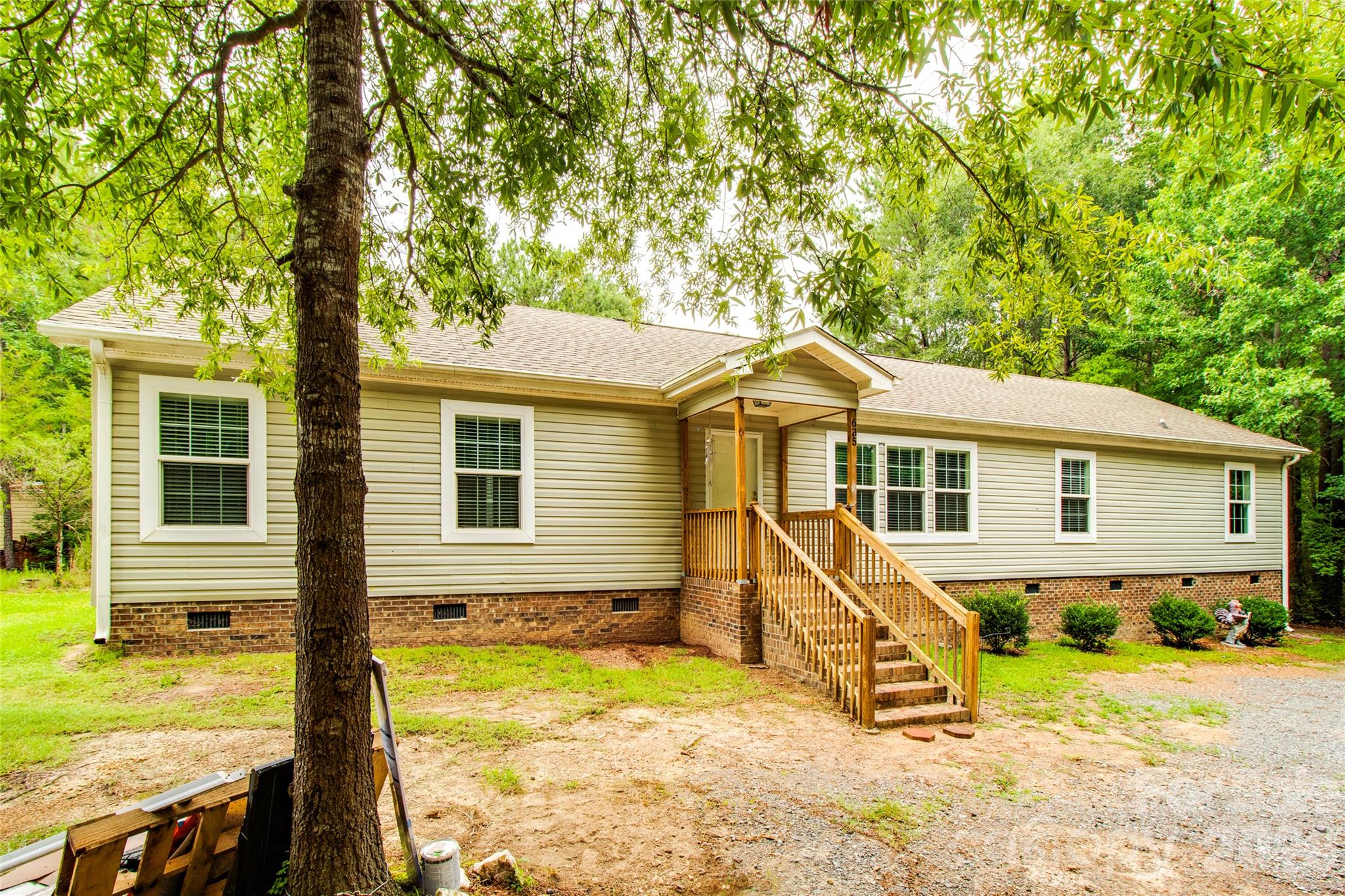 635 Monticello Road