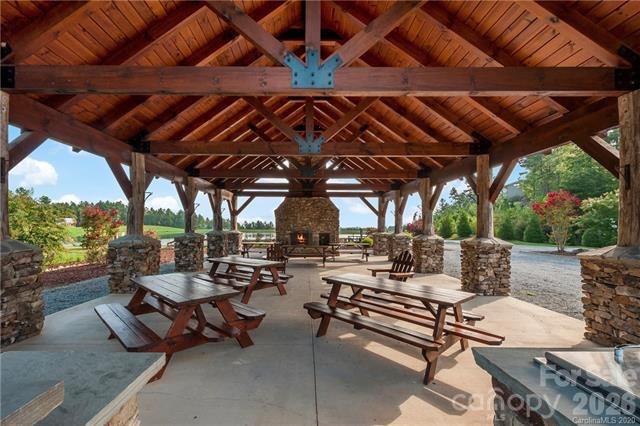Pavilion - 193 Mountain Vista Drive, Nebo