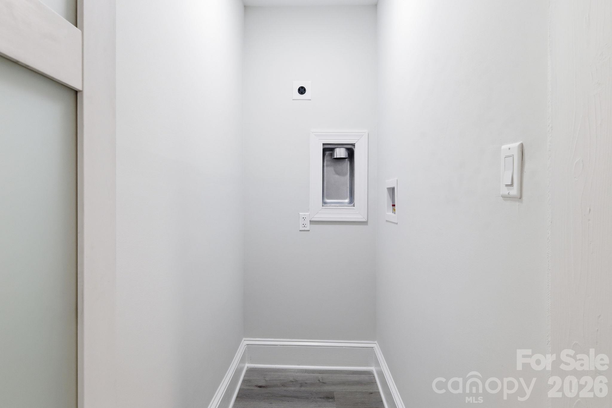 Laundry Room - 214 Dalewood Avenue, Kannapolis