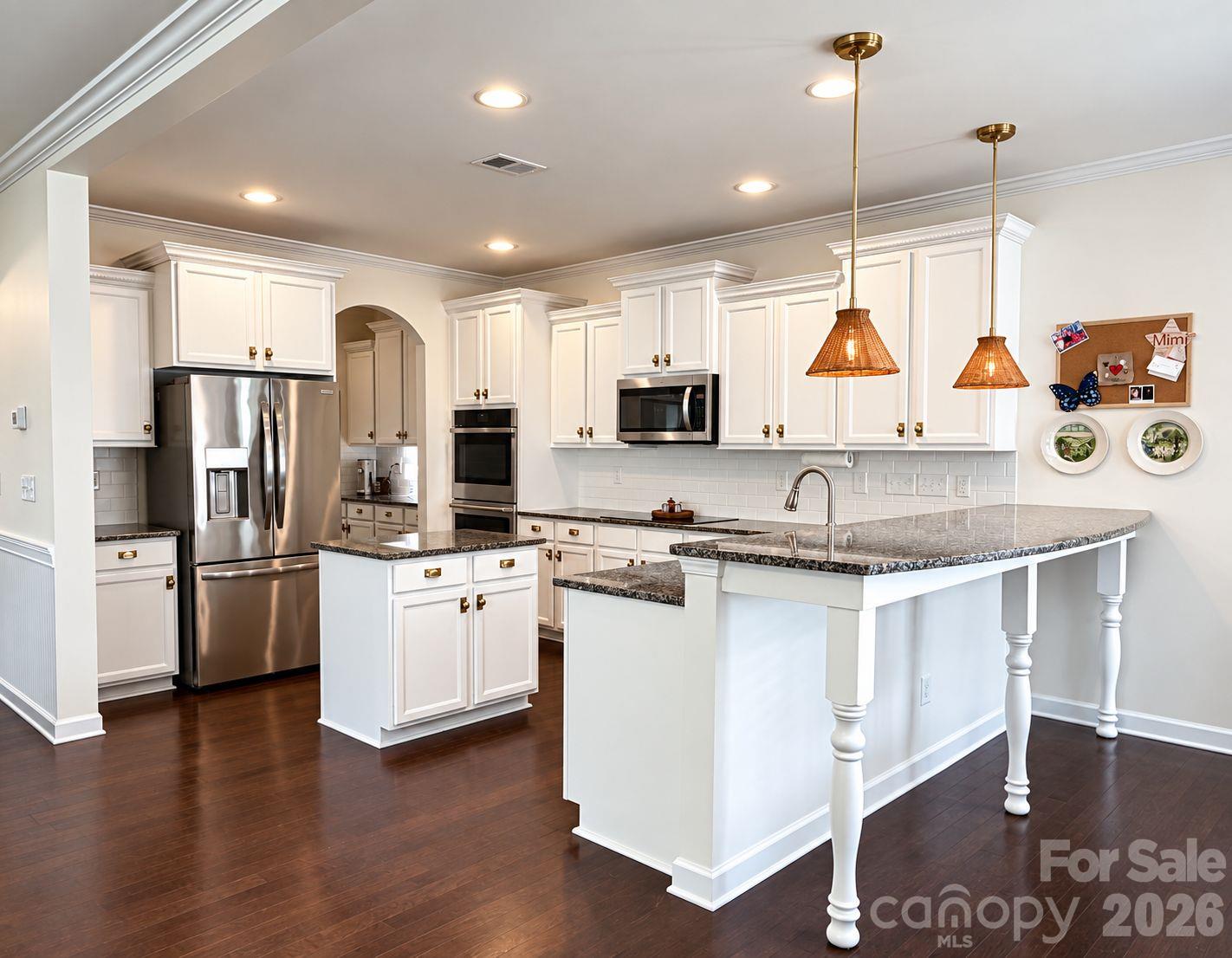 Single Family Residence at 16523 Landen Forest Lane, Davidson, photo 5 of 26