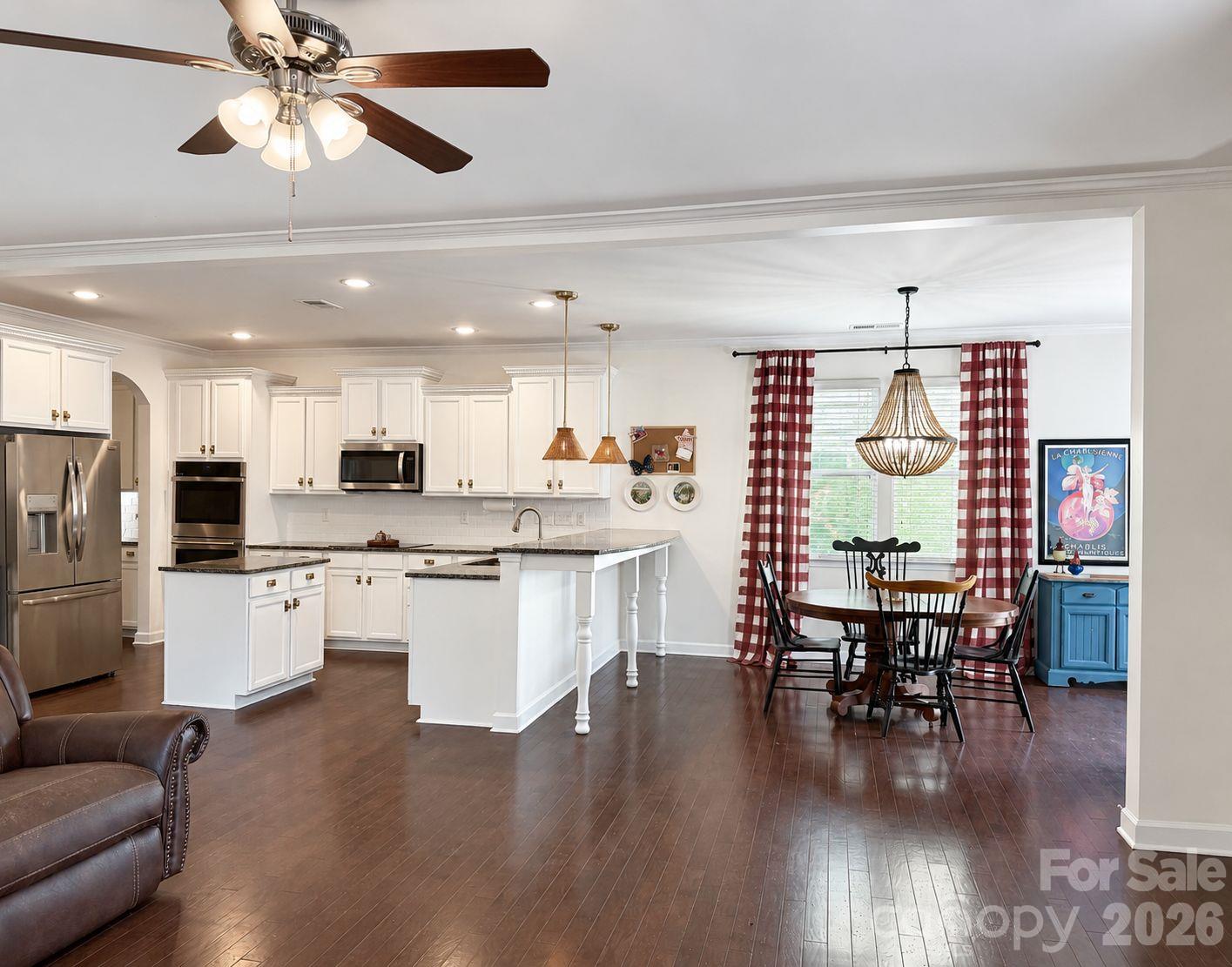 Single Family Residence at 16523 Landen Forest Lane, Davidson, photo 9 of 26