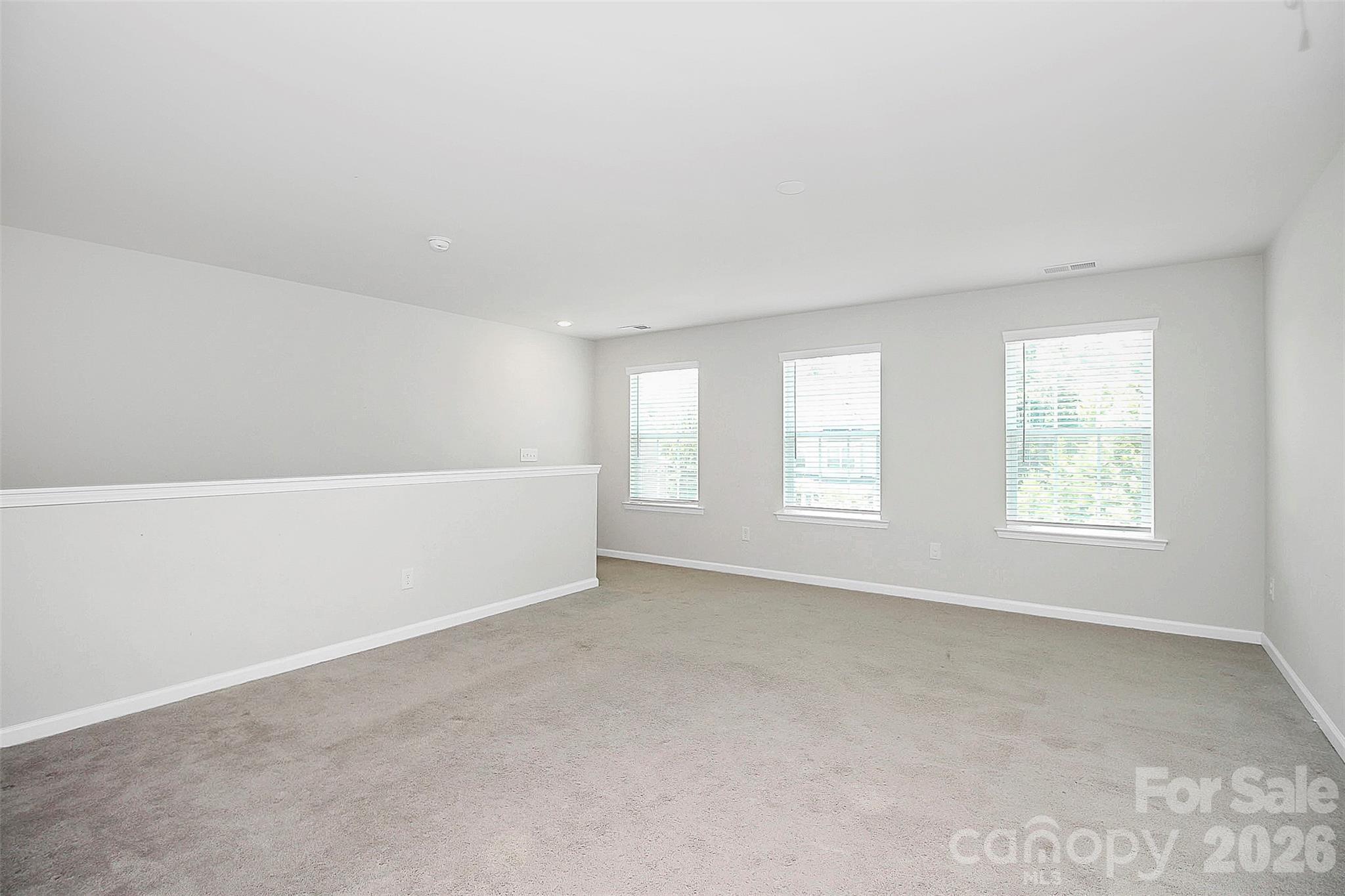 Single Family Residence at 14527 Murfield Court, Charlotte, photo 11 of 35