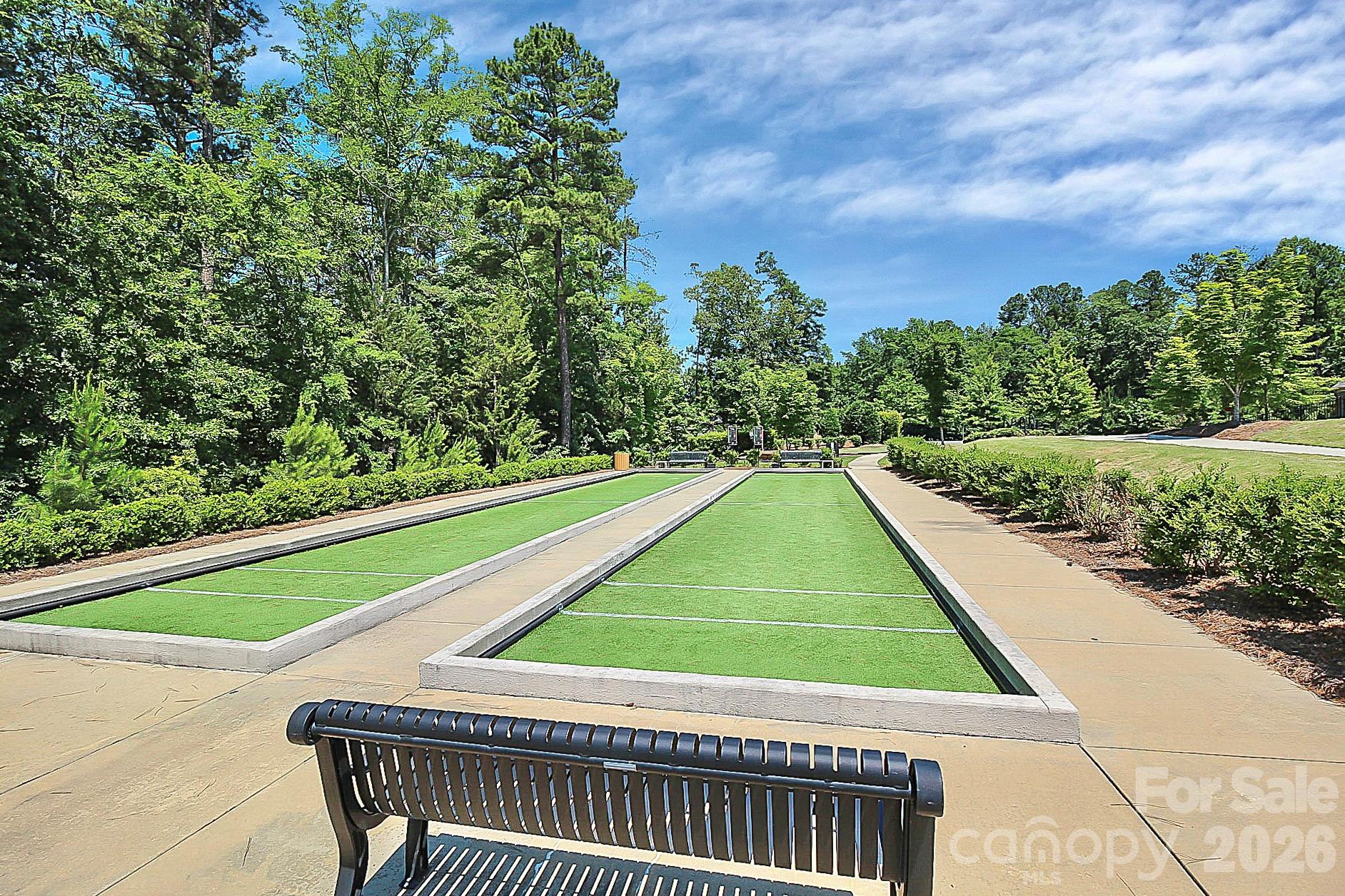 Single Family Residence at 14527 Murfield Court, Charlotte, photo 29 of 35