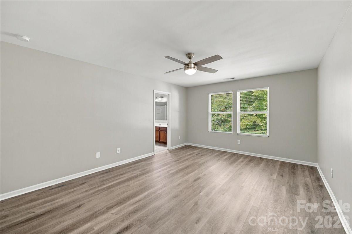 Single Family Residence at 3724 Martele Drive, Mint Hill, photo 22 of 33