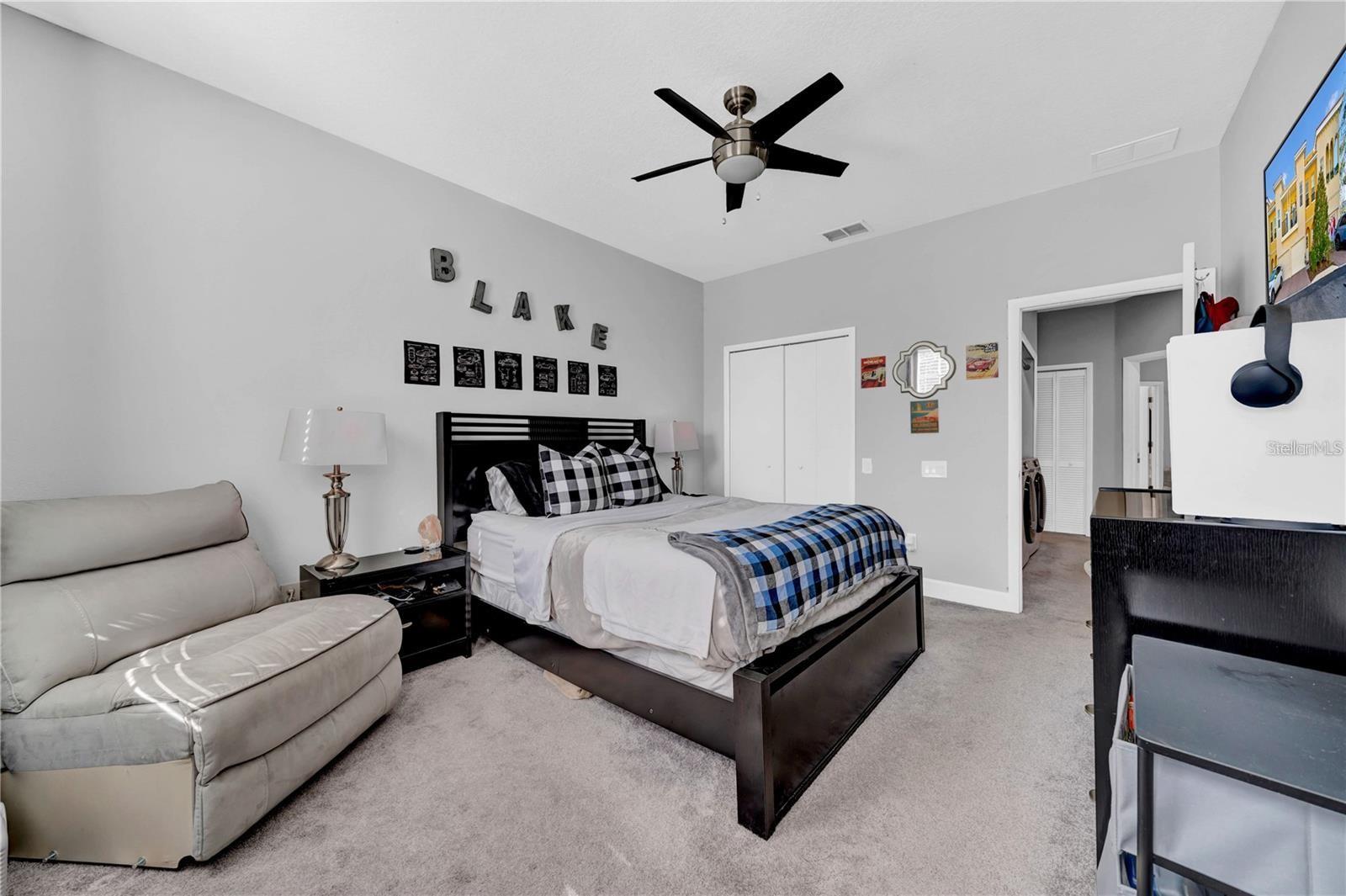 Spacious Third Bedroom - 614 105TH LN N, ST PETERSBURG