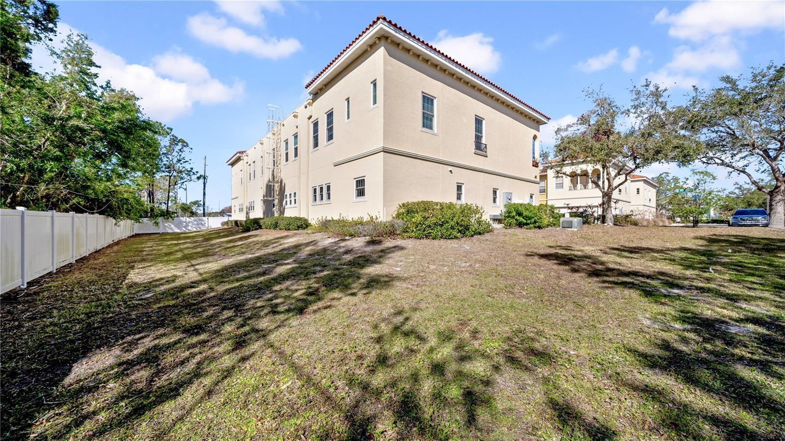 Steps Away from Backyard Green Space - 614 105TH LN N, ST PETERSBURG