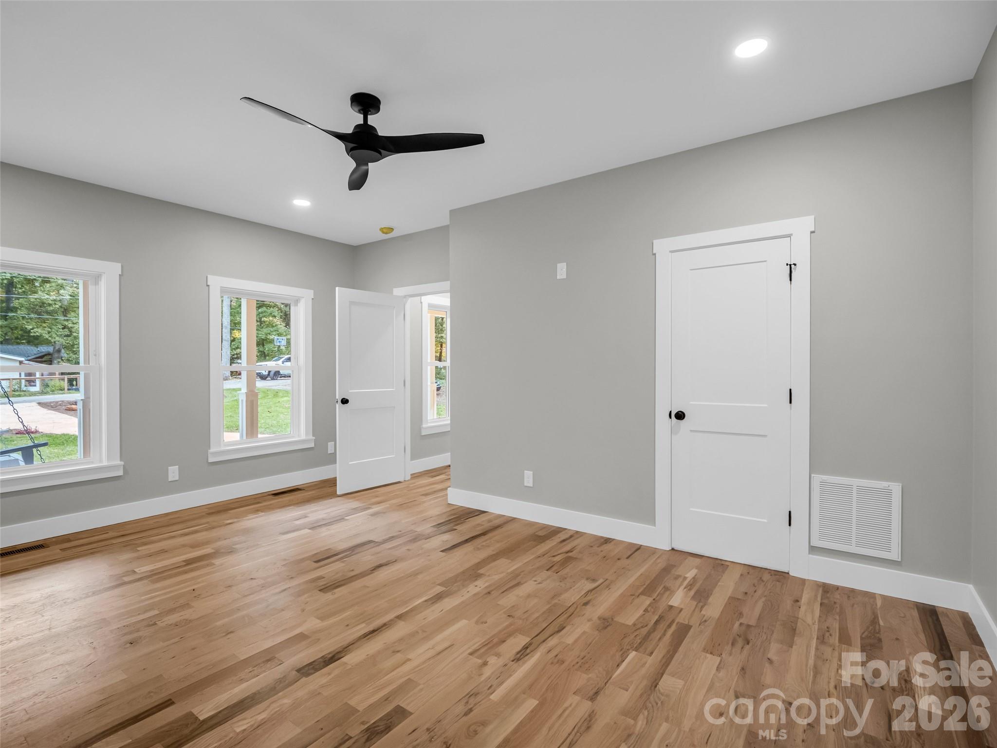 Single Family Residence at 61 Laurel Lane, Black Mountain, photo 29 of 48
