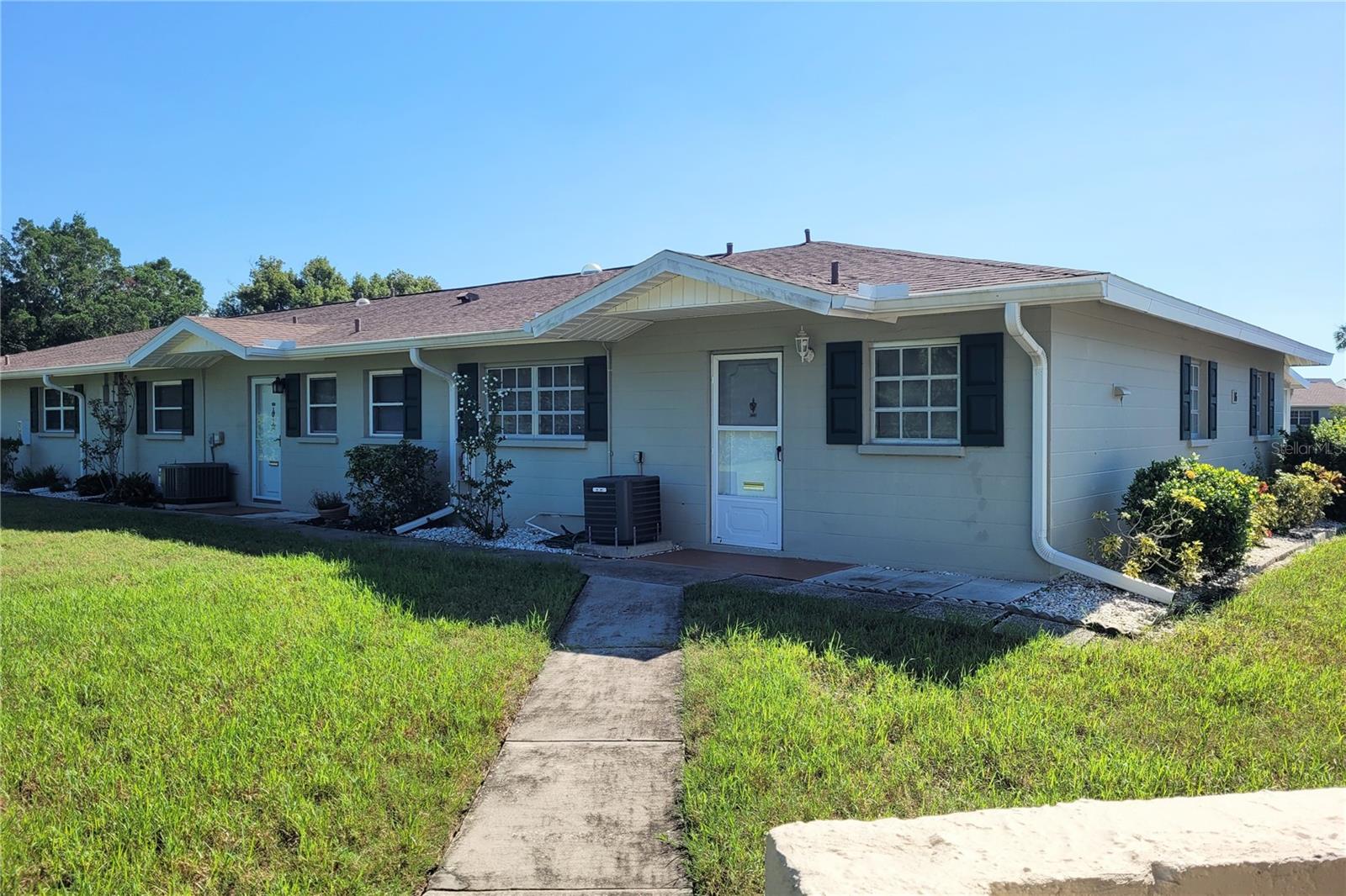 2609 GOLF COURSE DR #403