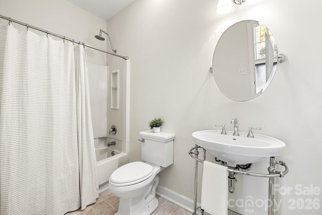 Secondary bathroom - 109 Coronilla Road, Mooresville