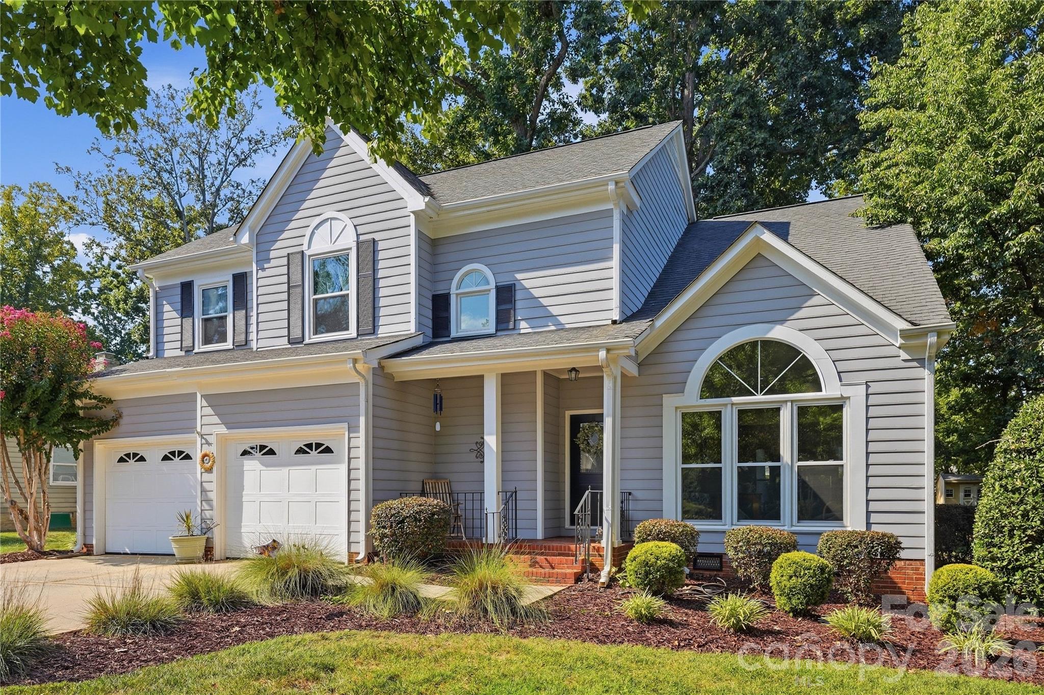 Single Family Residence at 180 Bridgeport Drive, Mooresville, photo 3 of 46