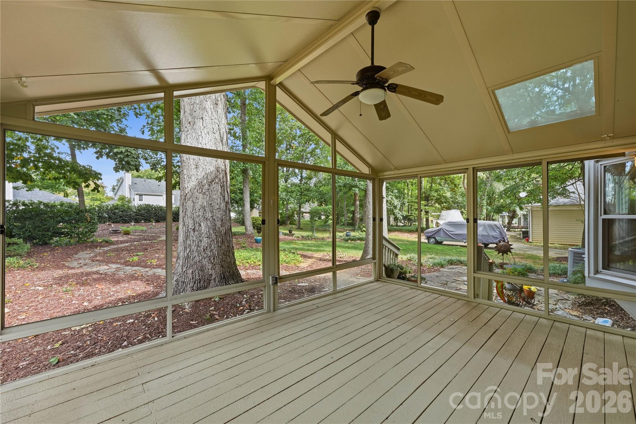 Single Family Residence at 180 Bridgeport Drive, Mooresville, photo 39 of 46