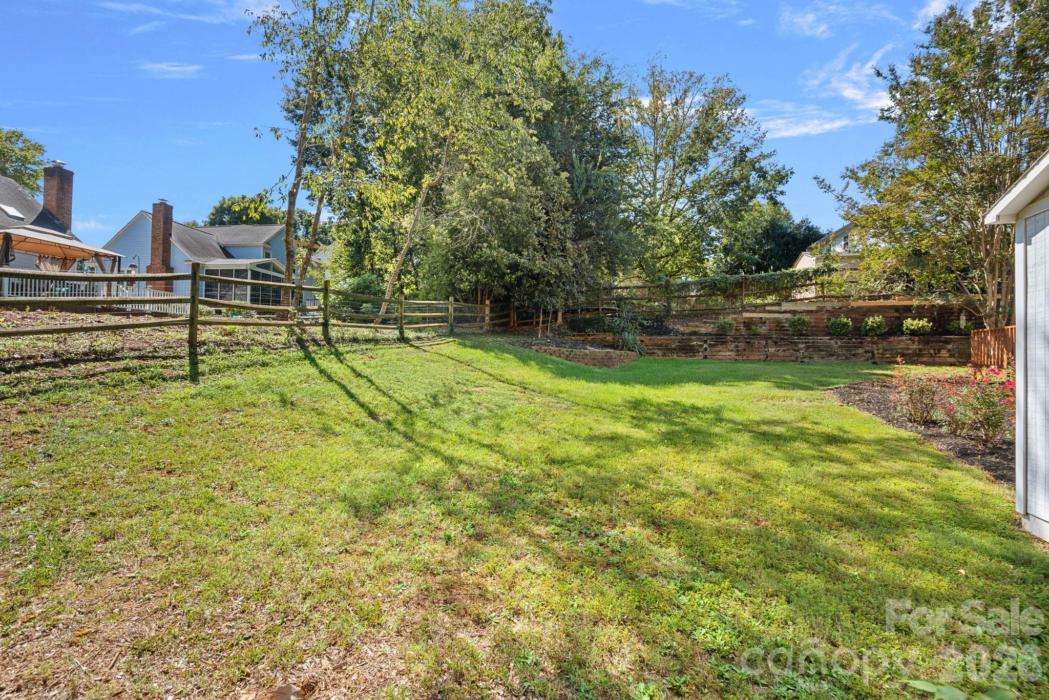 Single Family Residence at 12424 Cool Mist Lane, Huntersville, photo 27 of 33