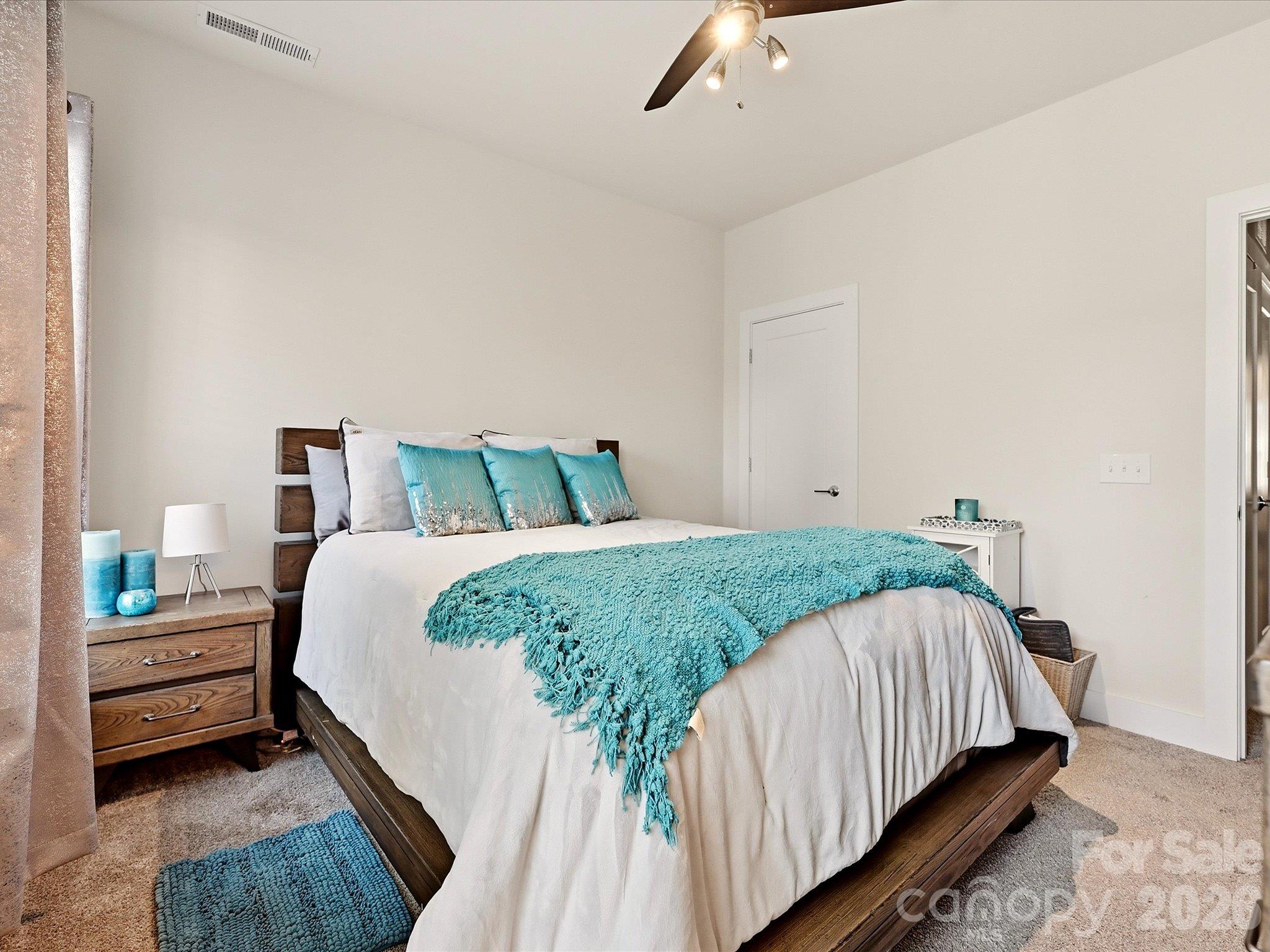 Townhouse at 3528 Craughwell Drive, Charlotte, photo 29 of 40