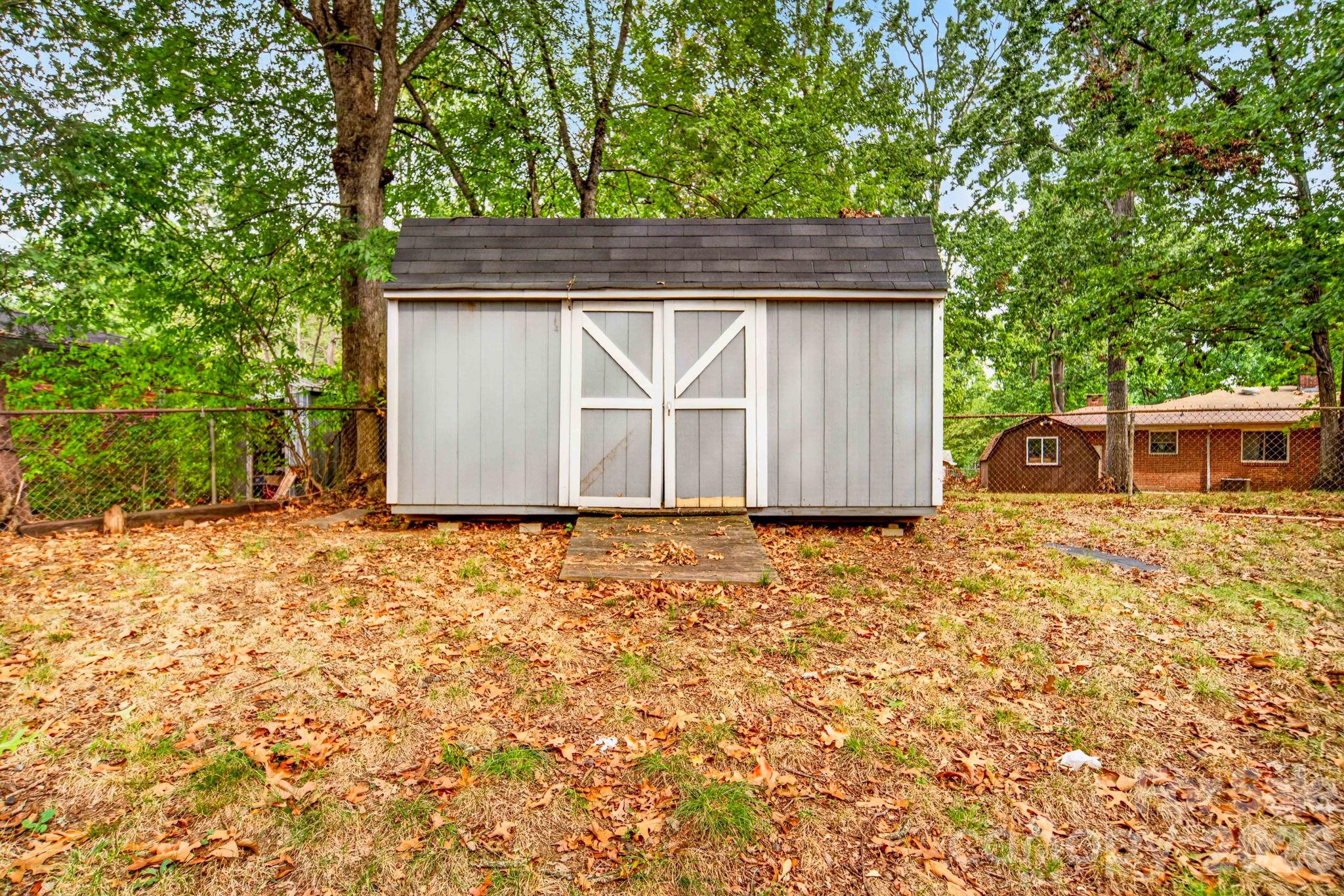Single Family Residence at 706 Brian Circle, Pineville, photo 20 of 21
