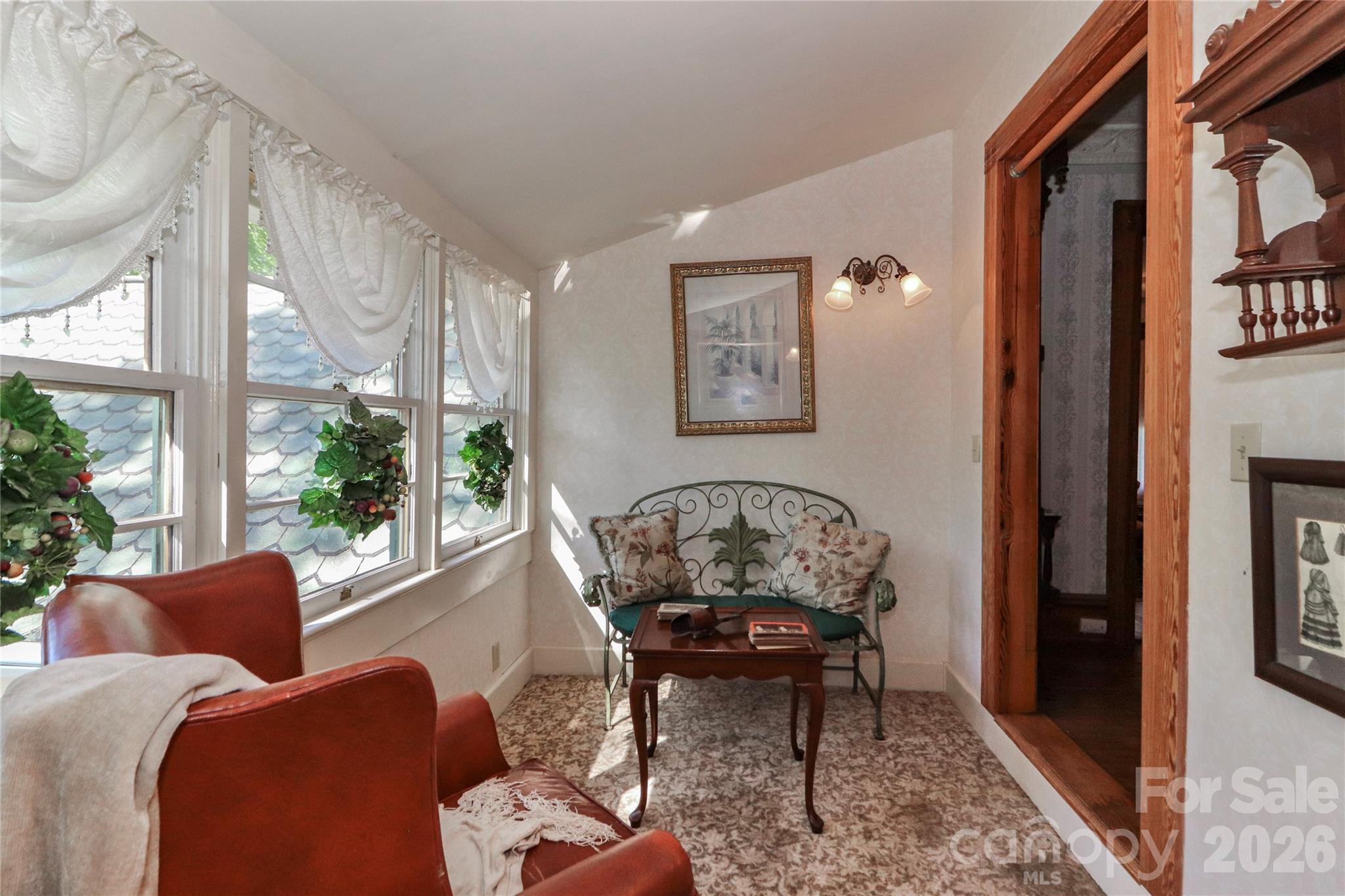 Sitting Area off of 2nd Level Full Bath - 235 Walnut Street, Statesville