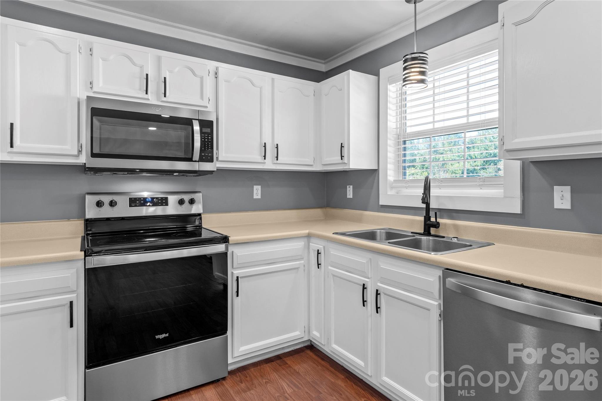 Single Family Residence at 494 Sunset Ridge Lane, Lexington, photo 13 of 31