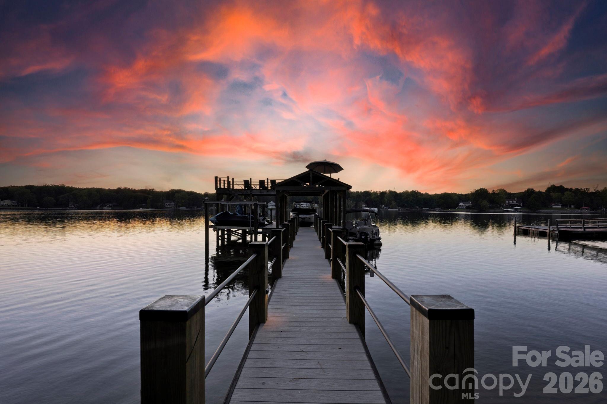 Just walking to the dock is a nice experience in itself - 298 Marietta Road, Mooresville