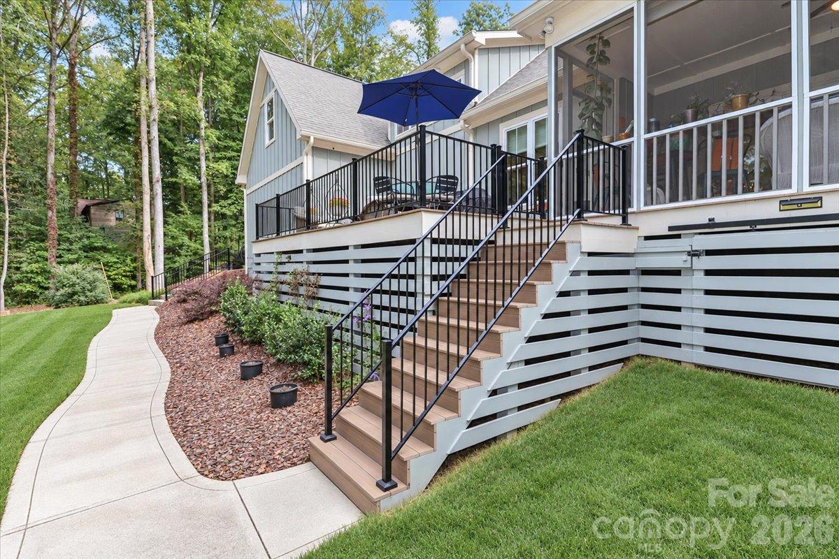 Single Family Residence at 618 Saint Cloud Drive, Statesville, photo 35 of 41