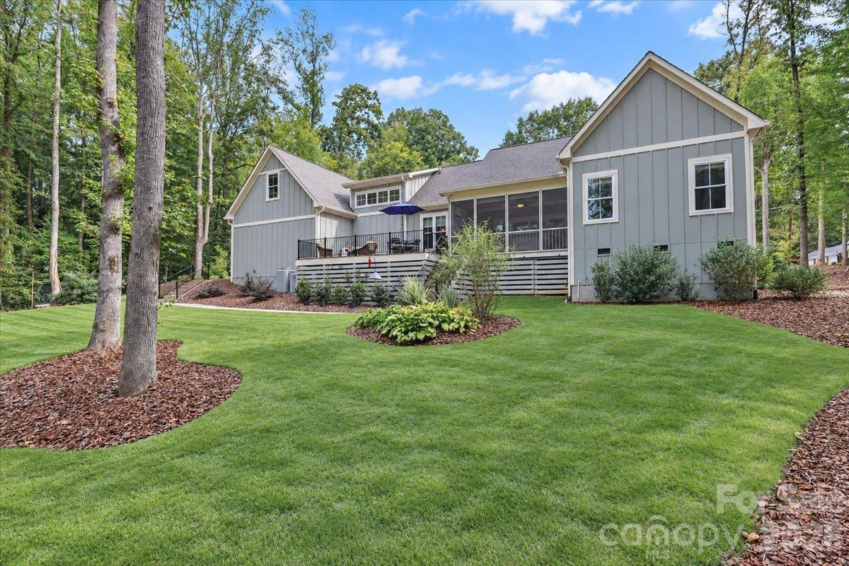 Single Family Residence at 618 Saint Cloud Drive, Statesville, photo 39 of 41
