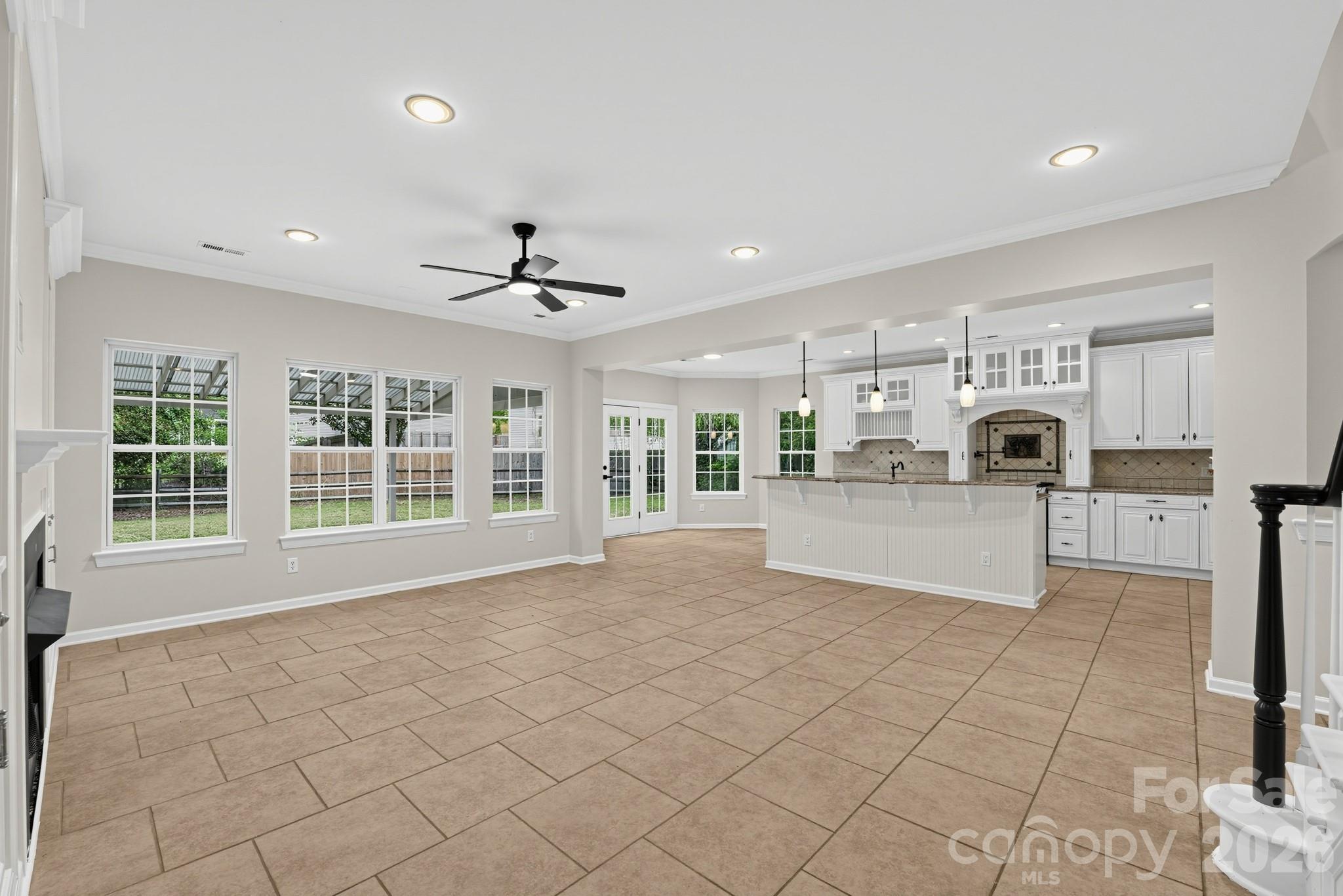 Single Family Residence at 15127 Kellington Court, Charlotte, photo 8 of 29