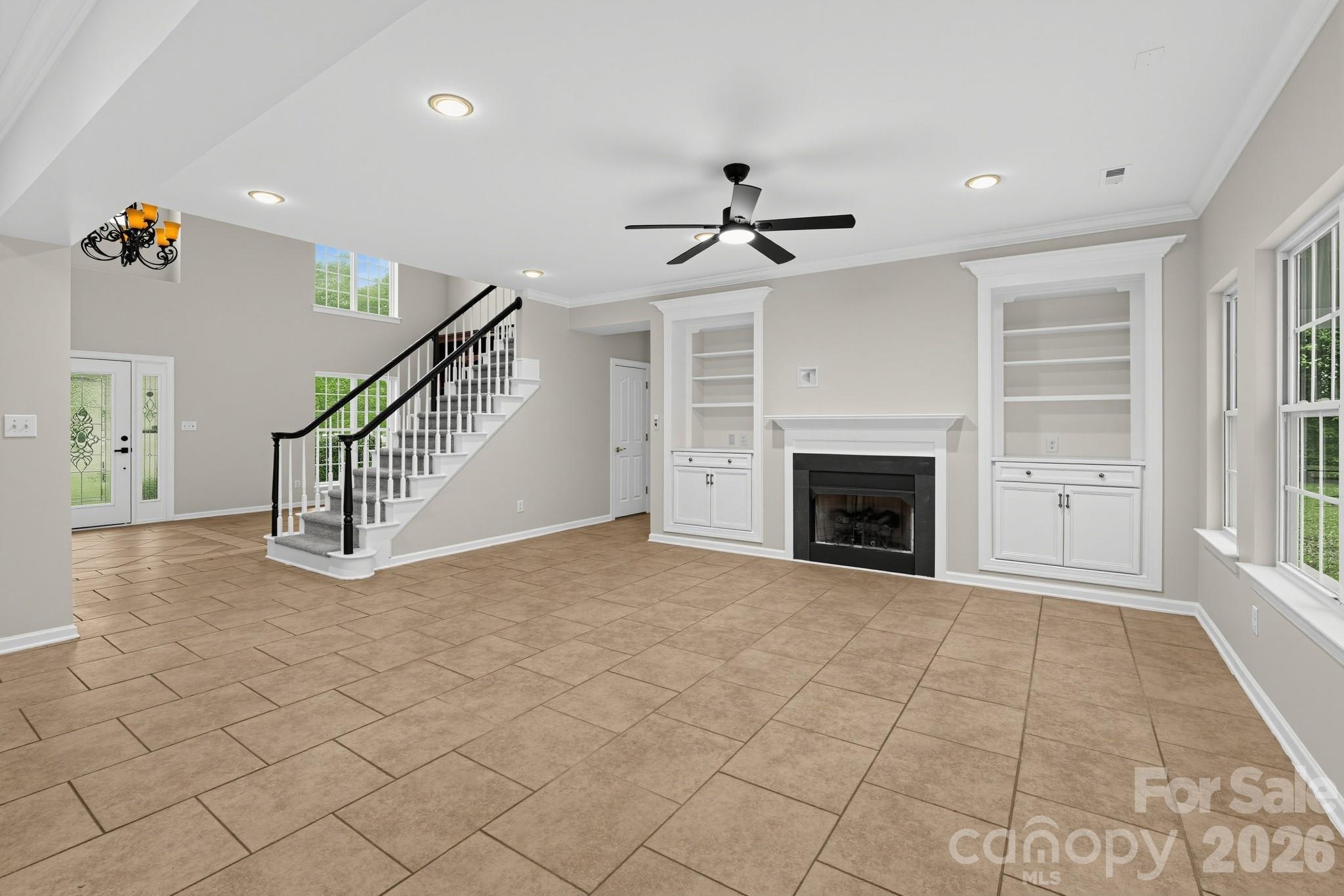 Single Family Residence at 15127 Kellington Court, Charlotte, photo 10 of 29