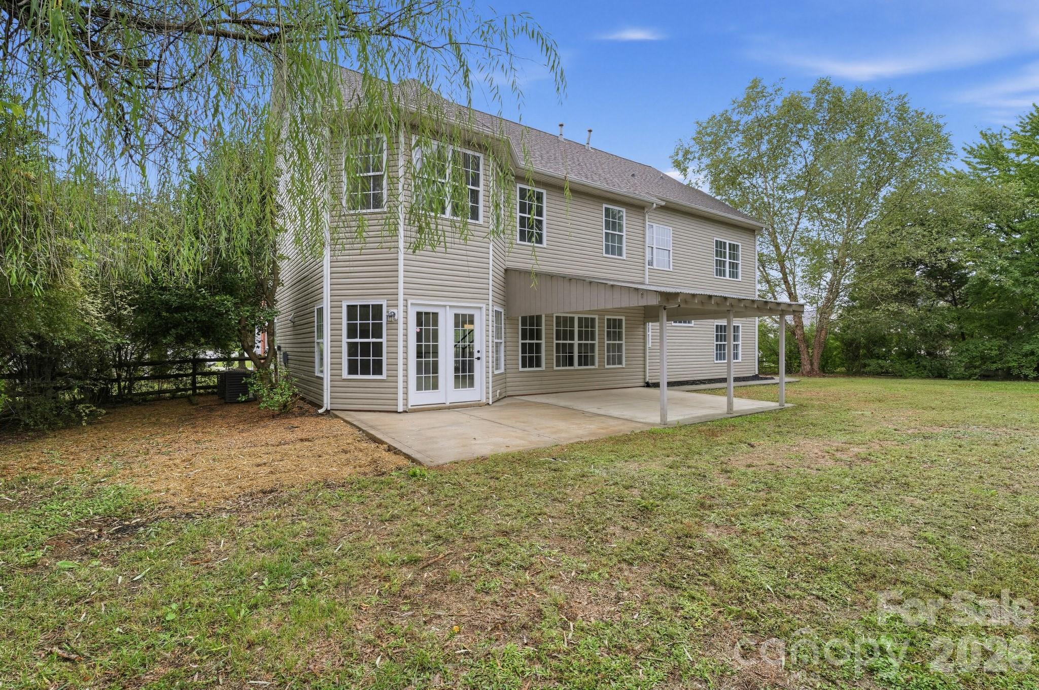 Single Family Residence at 15127 Kellington Court, Charlotte, photo 26 of 29