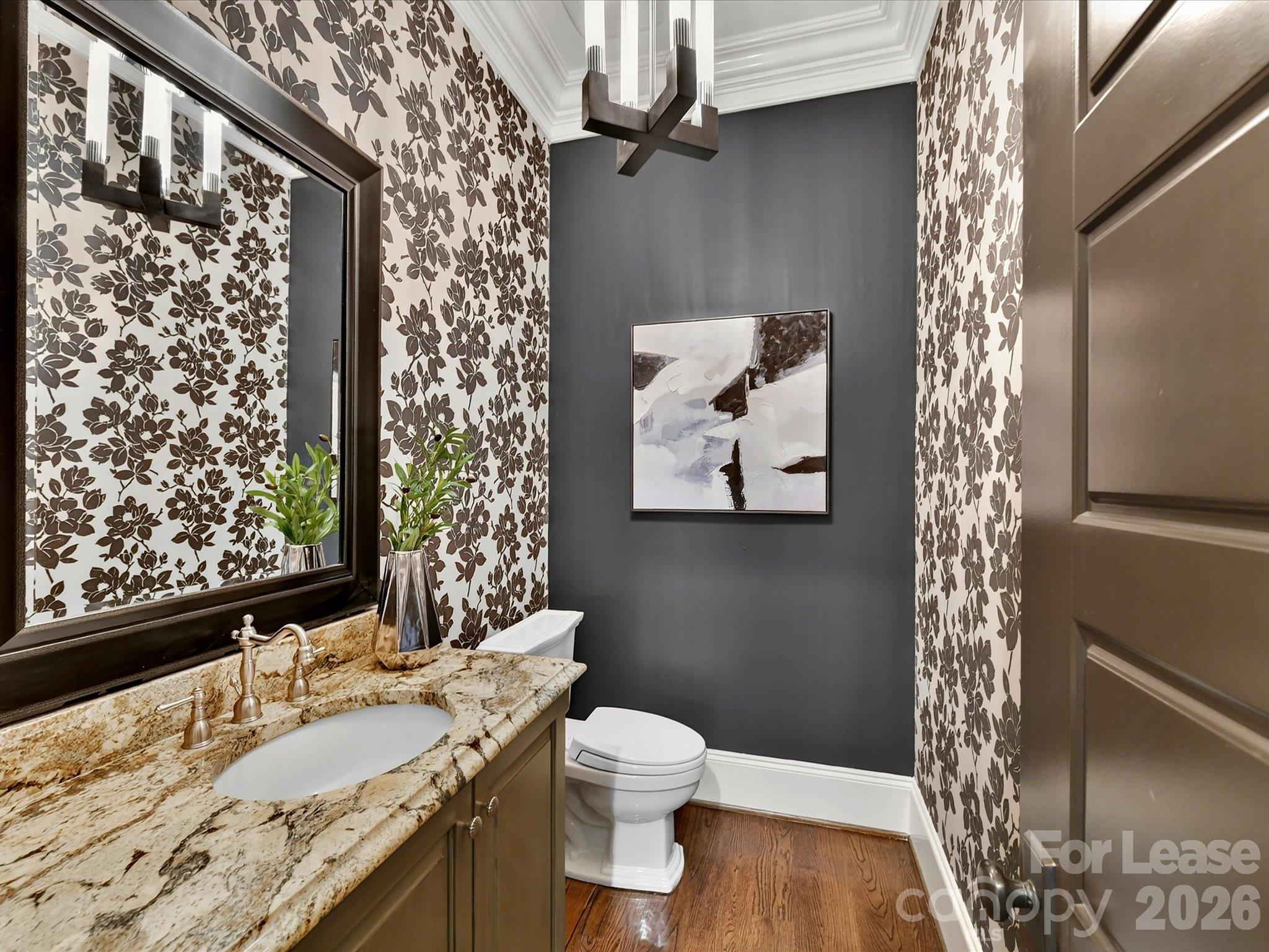 Powder Room - 808 Huntington Park Drive, Charlotte