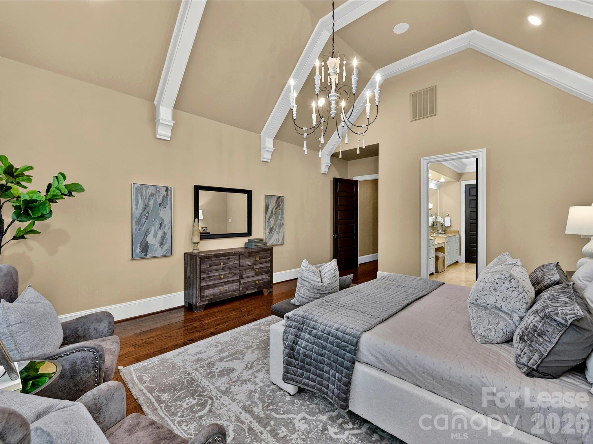 Main Floor Primary Suite - 808 Huntington Park Drive, Charlotte