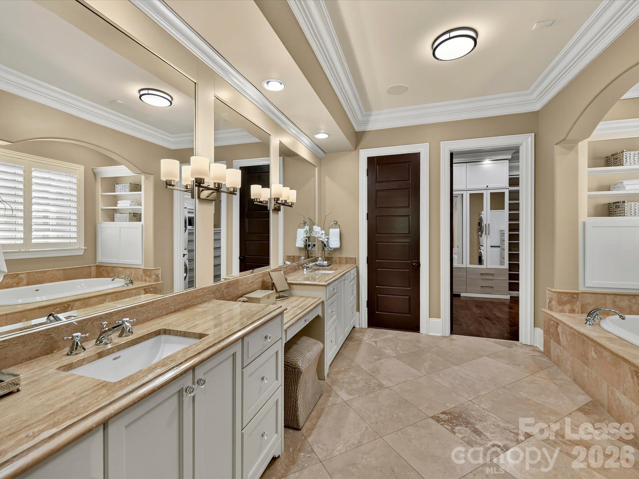 Spa-Like Primary Bathroom - 808 Huntington Park Drive, Charlotte