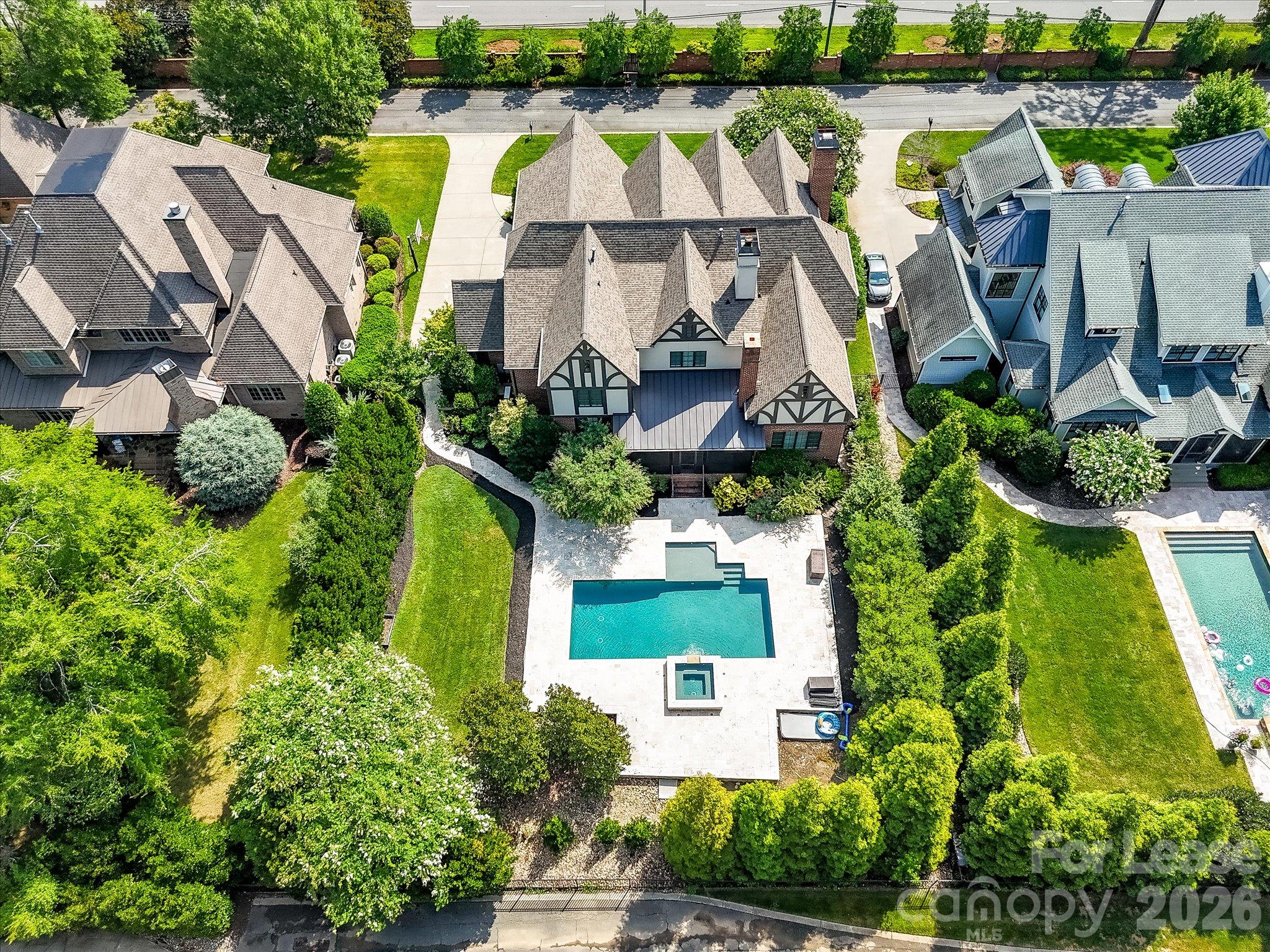 Aerial View - 808 Huntington Park Drive, Charlotte