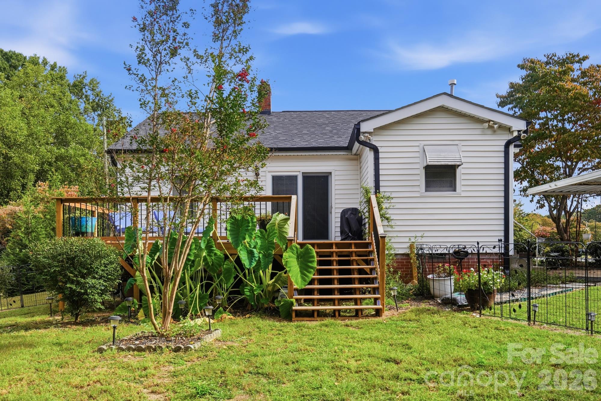 Single Family Residence at 705 Deaton Street, Kannapolis, photo 23 of 24