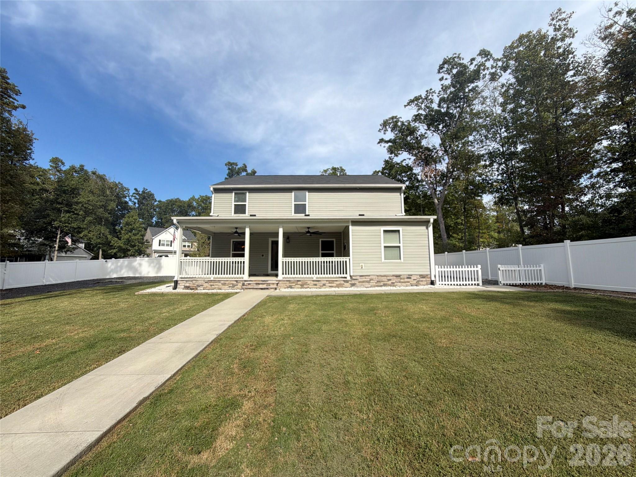 Single Family Residence at 838 Sorrel Lane, Oakboro, photo 5 of 31