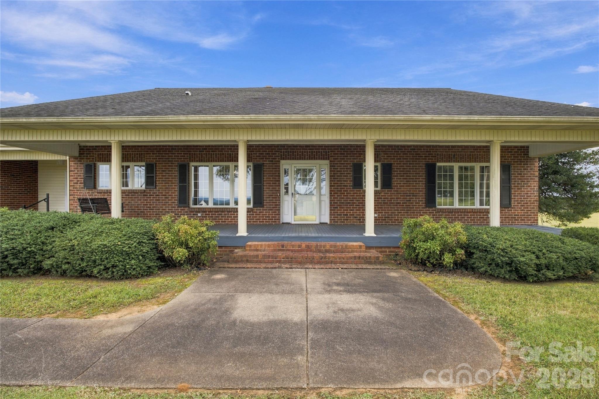 Single Family Residence at 4020 Harris Creek Road, Lawndale, photo 5 of 48