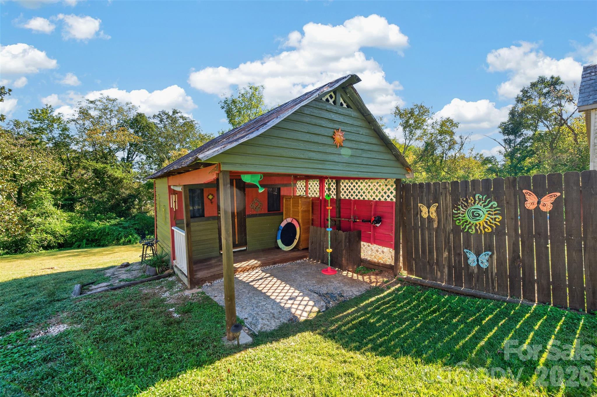 Single Family Residence at 115 Spa Street, Morganton, photo 4 of 37