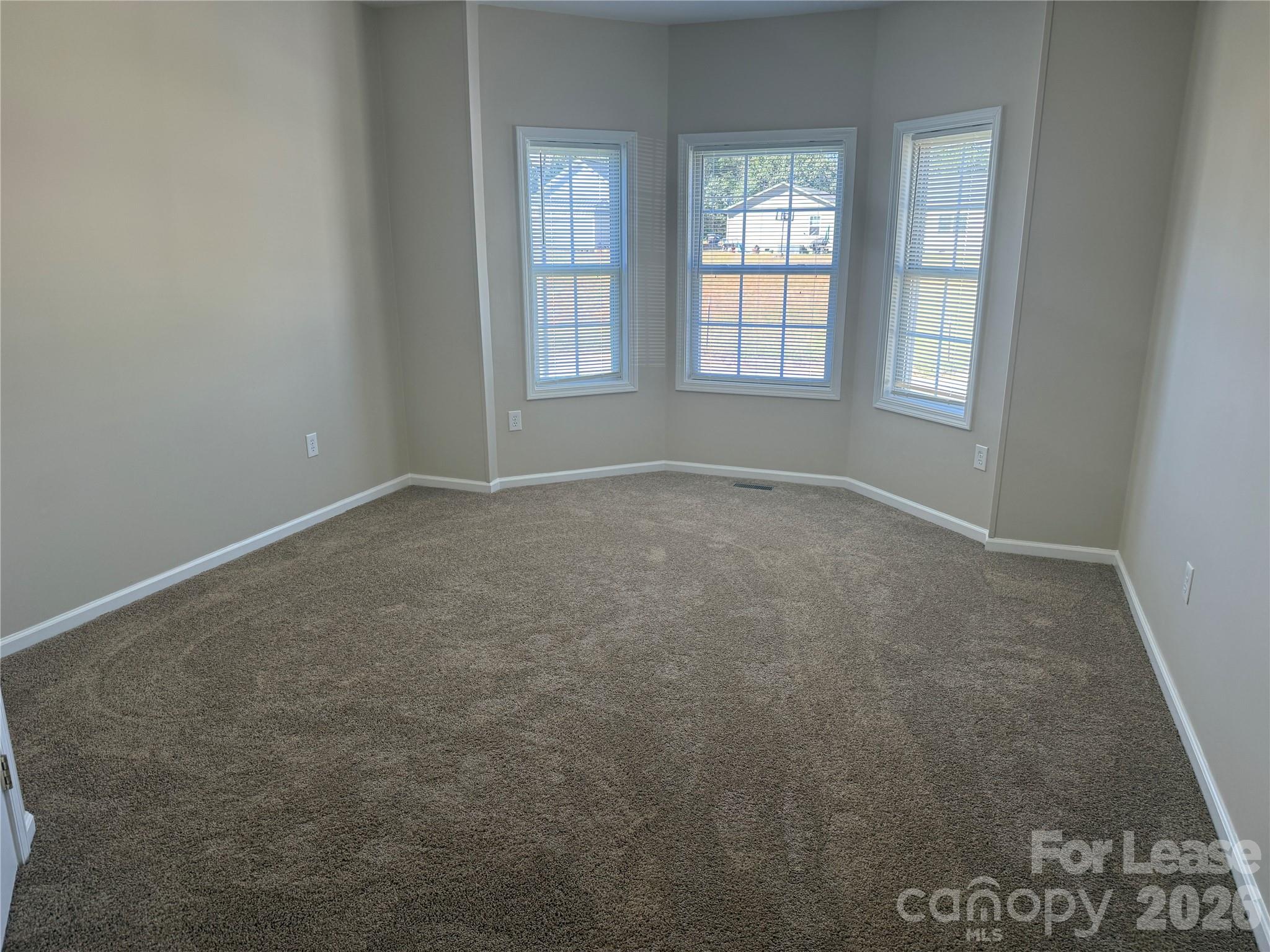 Single Family Residence at 218 Prosperity Place, Statesville, photo 5 of 9
